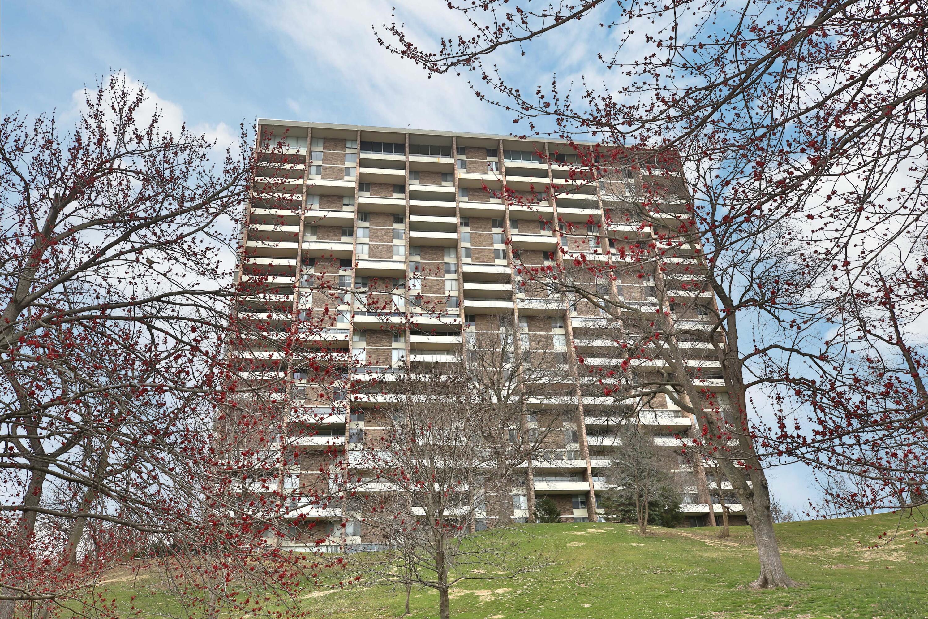 1000 Urlin Avenue, 1608 Property Photo