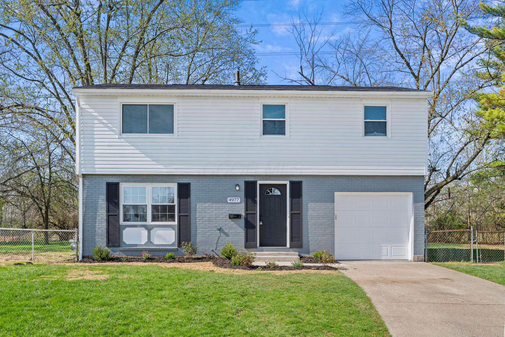 4977 Owens Court Property Photo 1