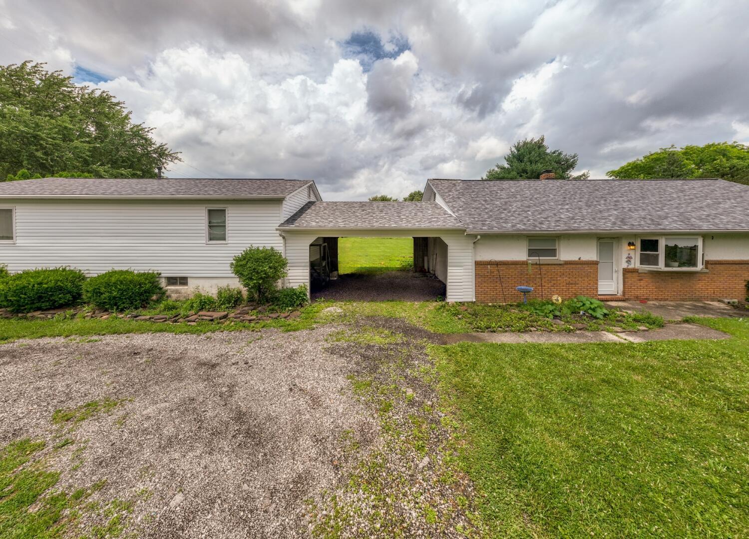 11951 Center Village Road Property Photo 1