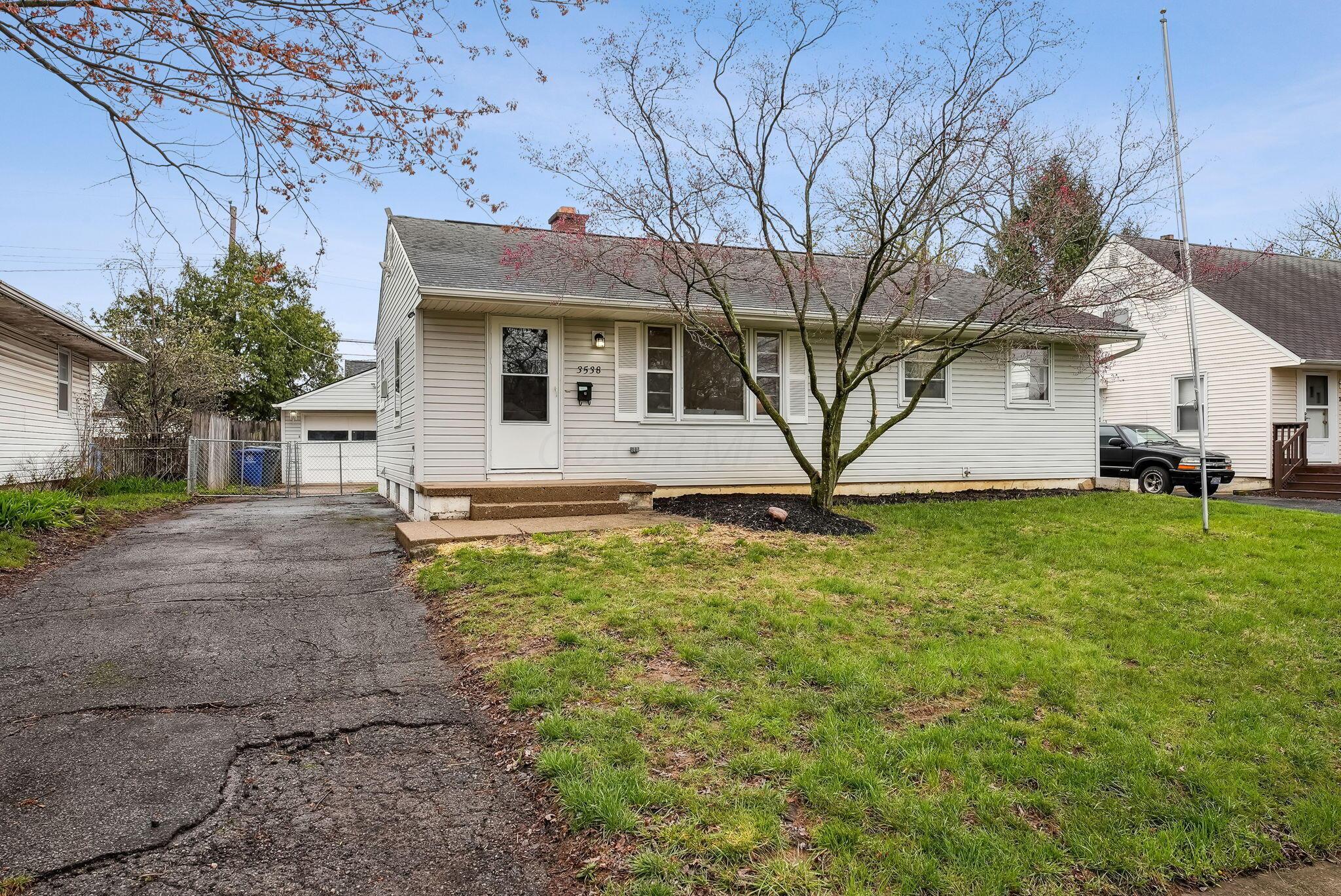 3538 Kenlawn Street Property Photo