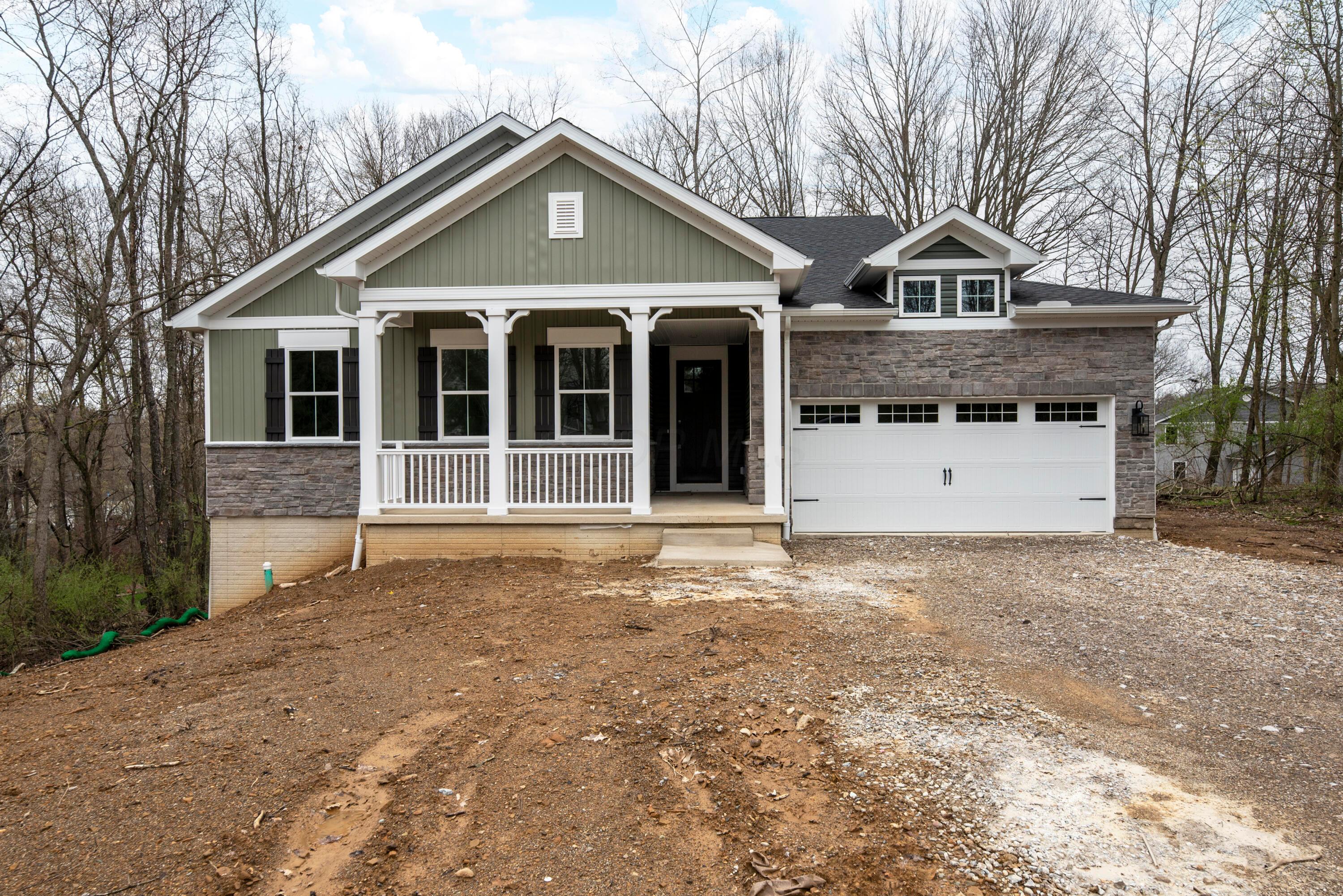208 Heatherwood Drive Property Photo