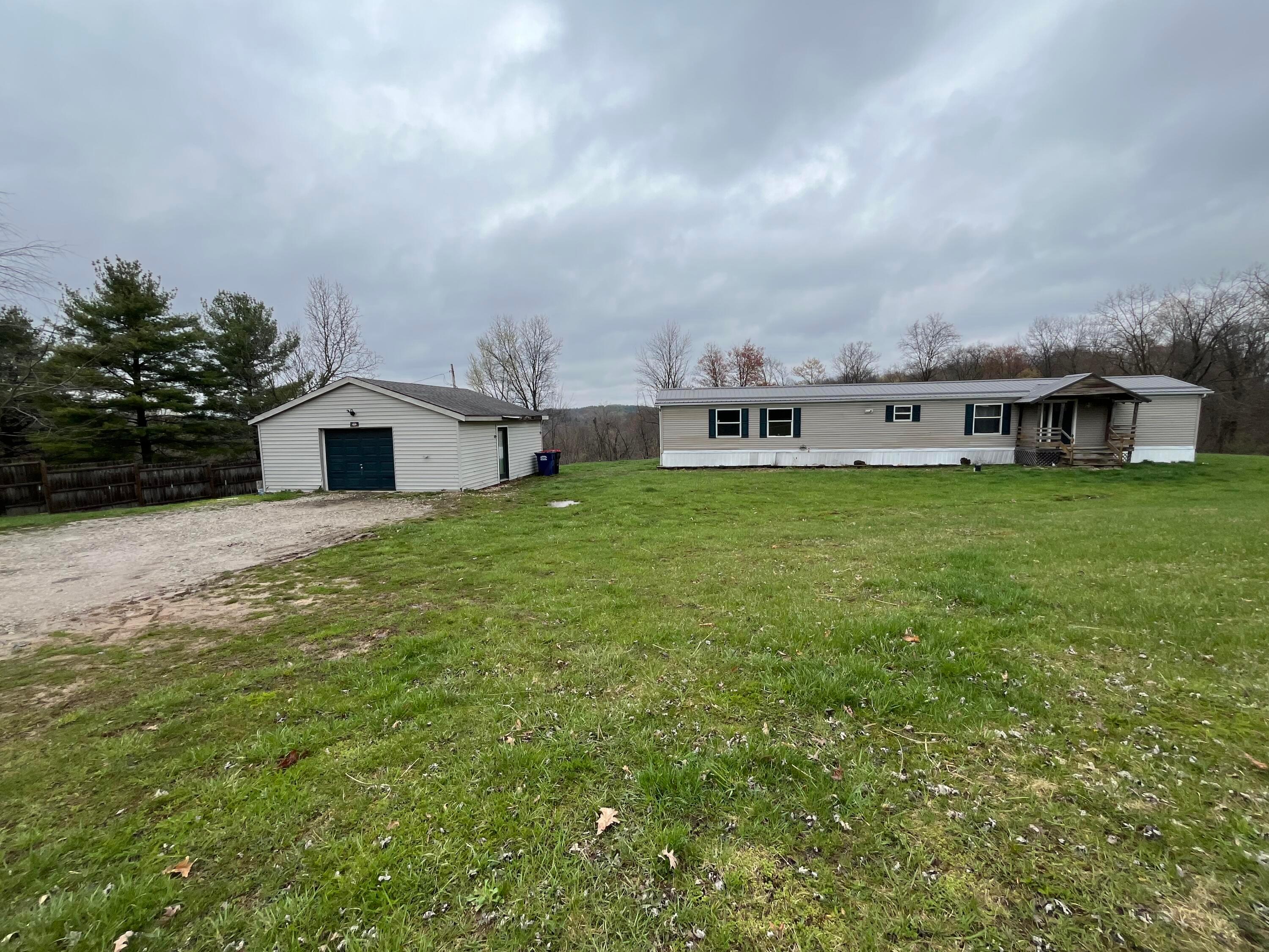 18195 Brushy Fork Road Se Property Photo 1