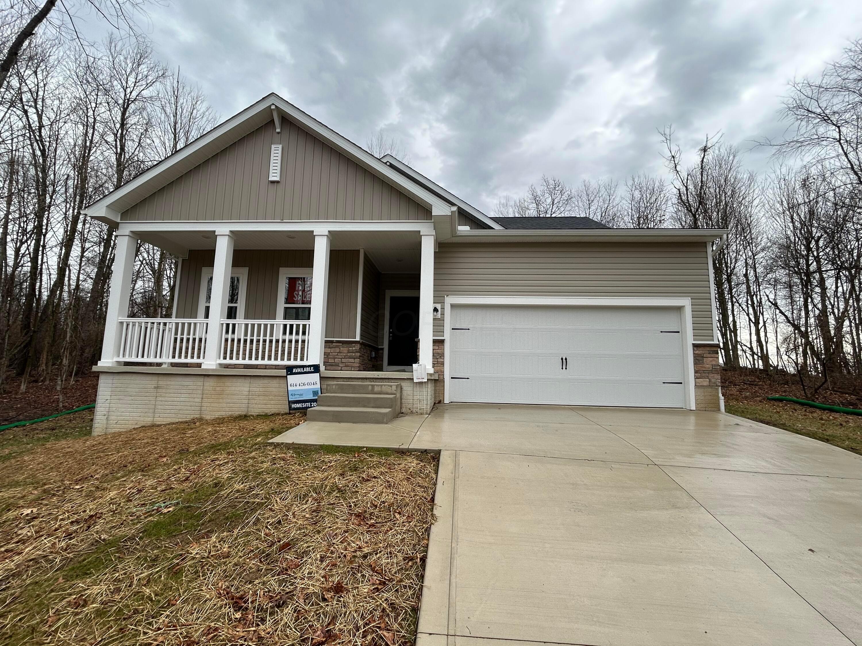 Apple Valley King Beach Real Estate Listings Main Image