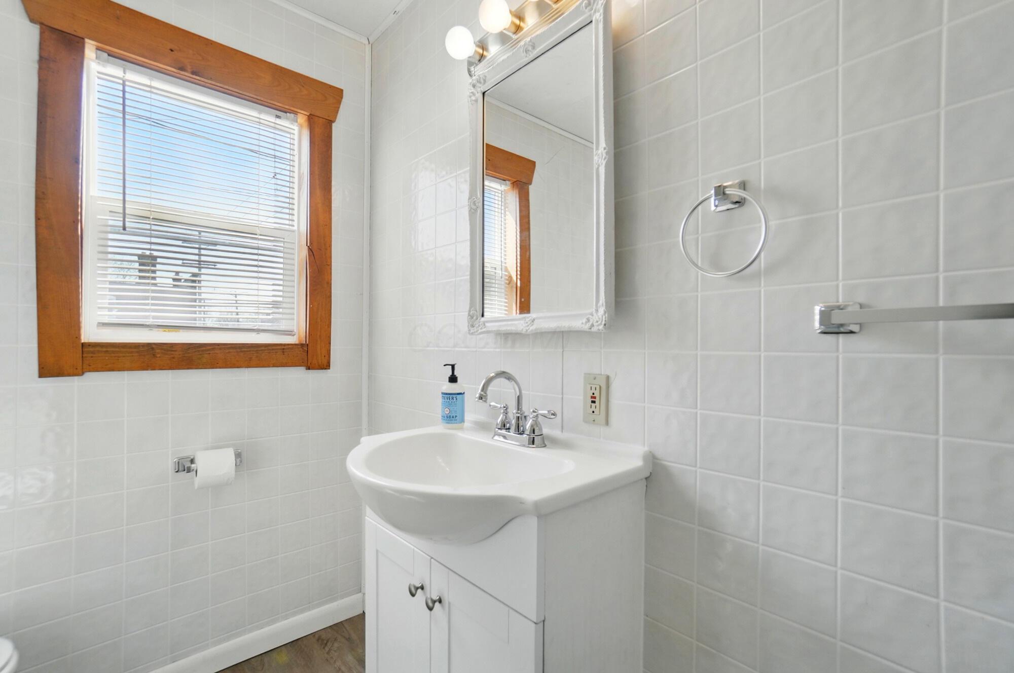 2508 Deming Avenue Property Photo 33