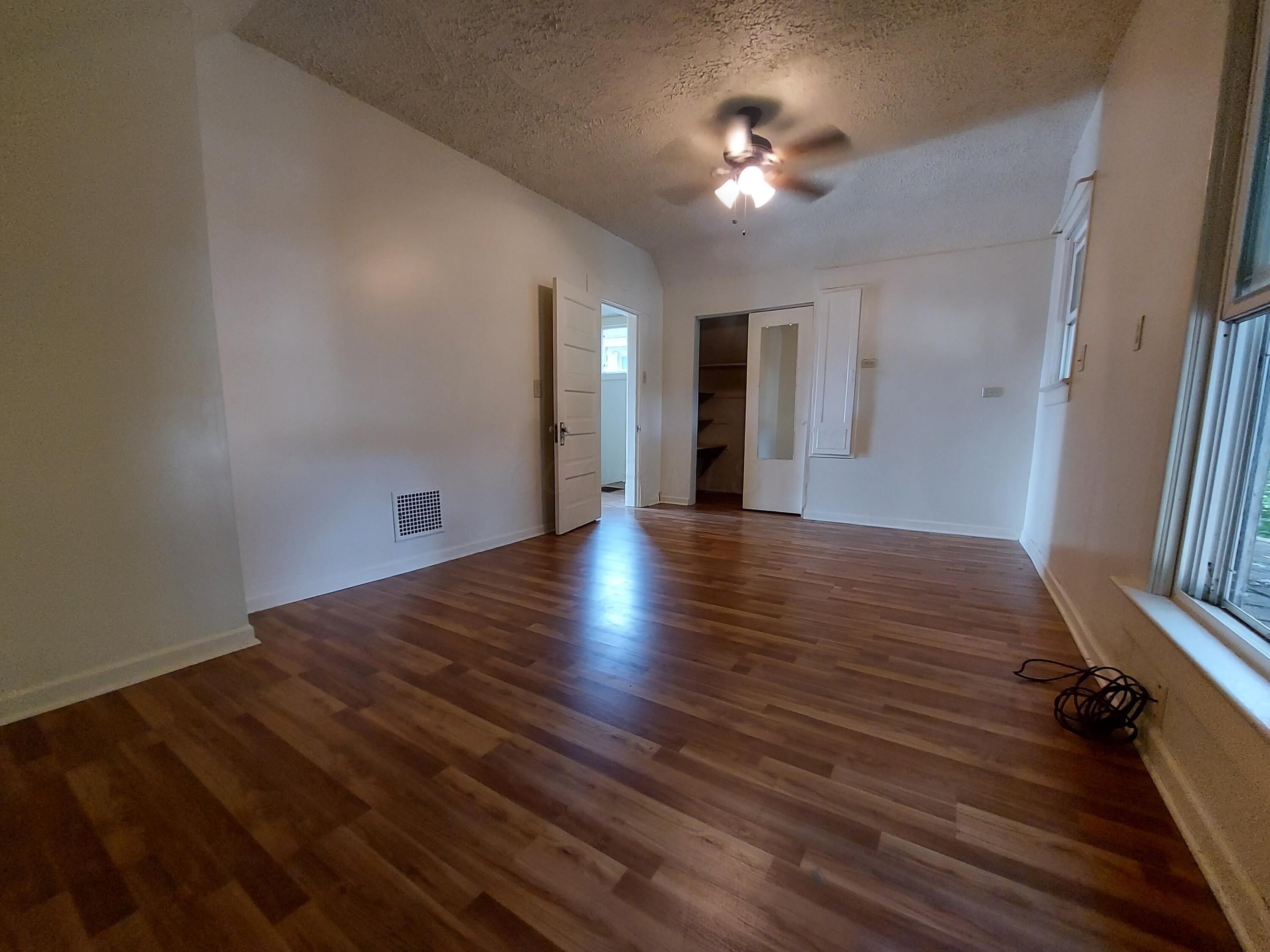 2508 Deming Avenue Property Photo 58