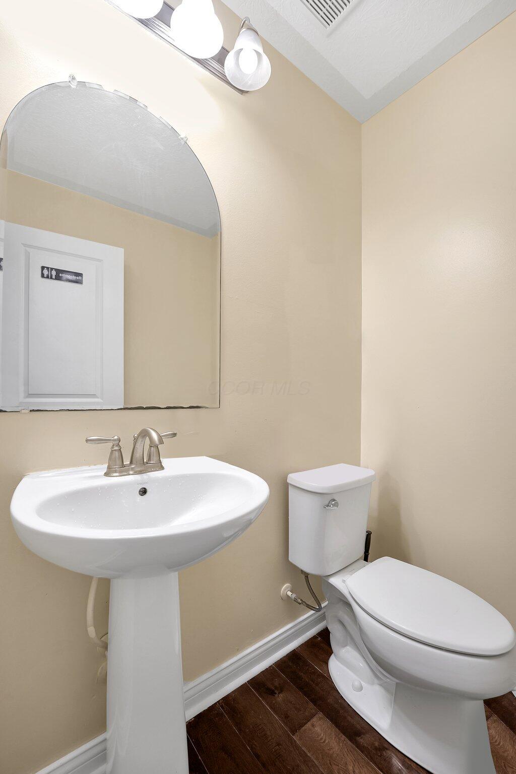 8643 Crooked Maple Drive Property Photo 8