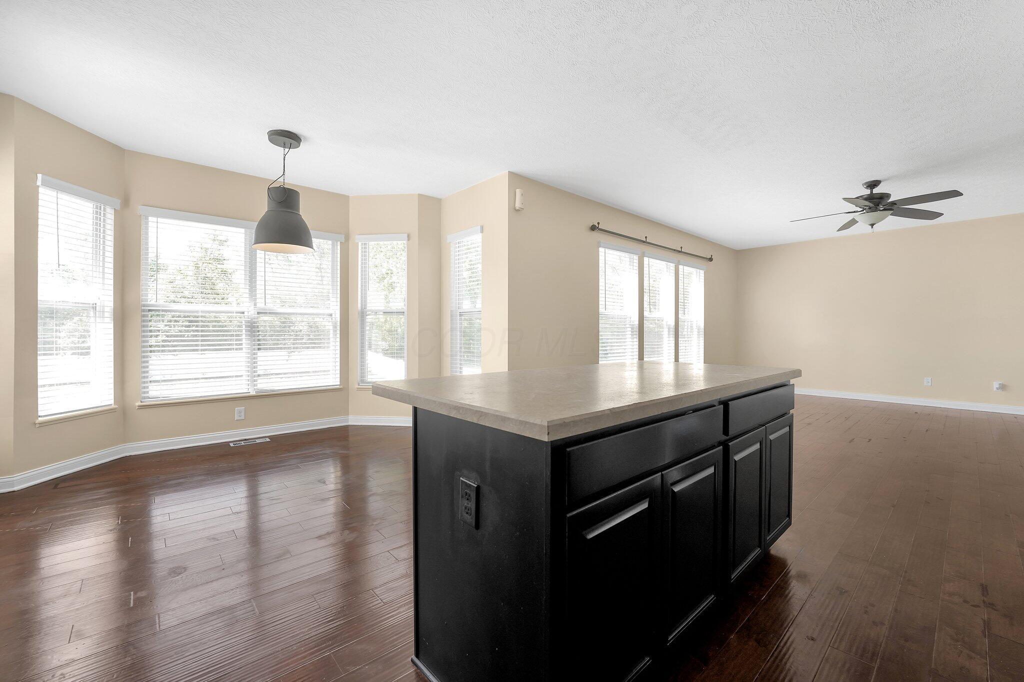 8643 Crooked Maple Drive Property Photo 16