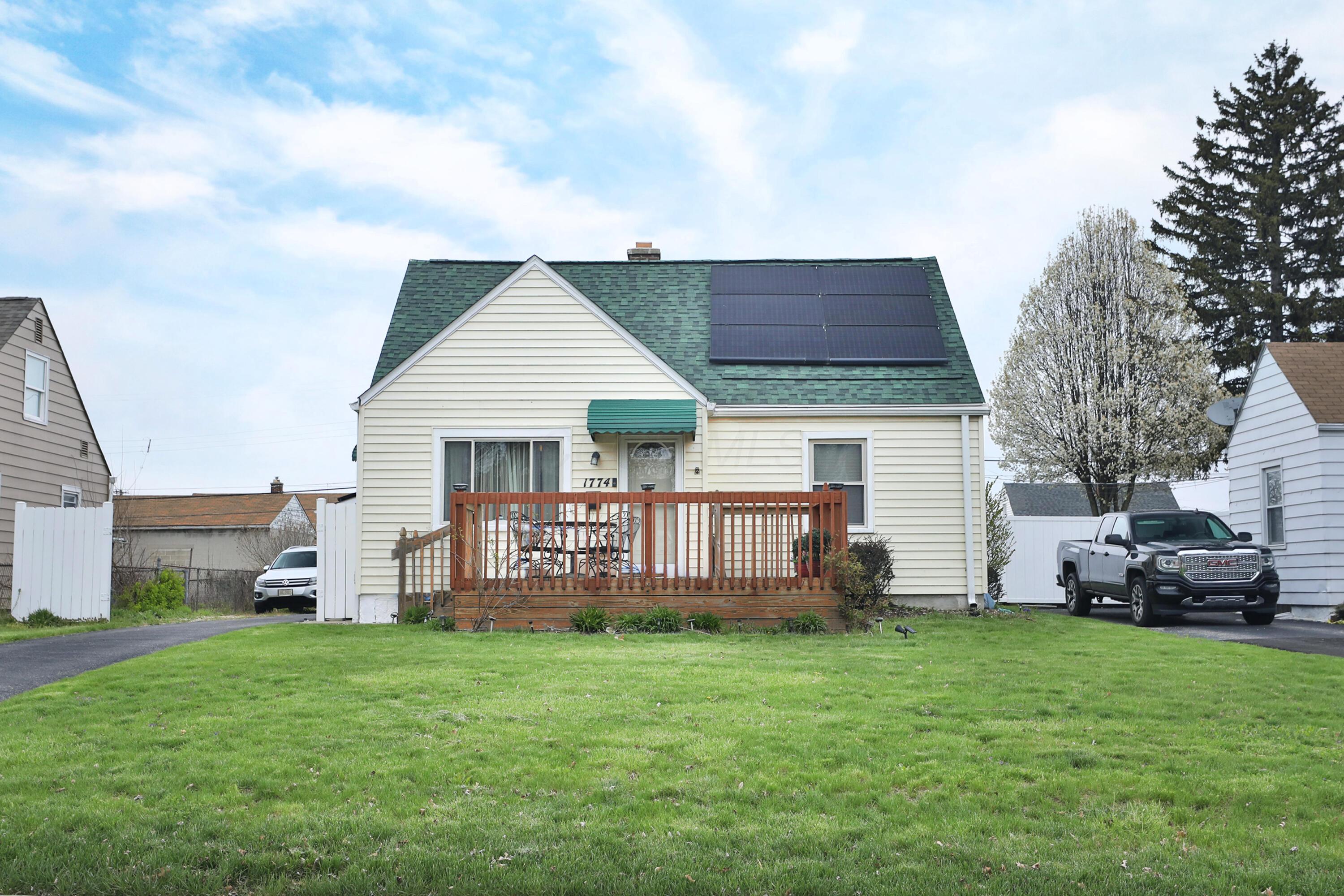 1774 Audrey Road Property Photo