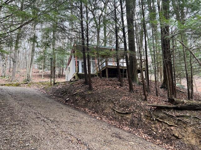 31 Seneca Lane Property Photo