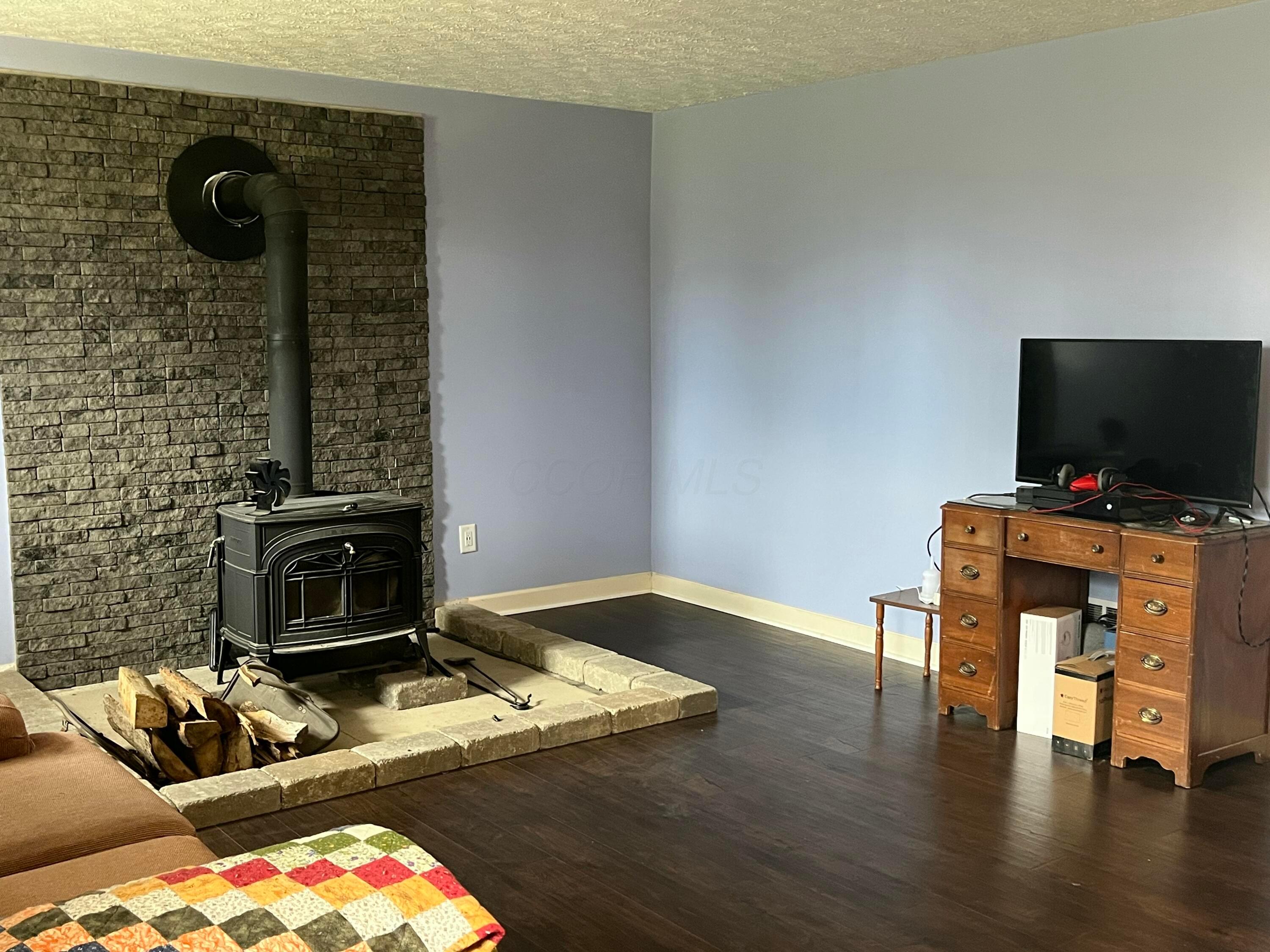 7705 Camp Road Property Photo 9