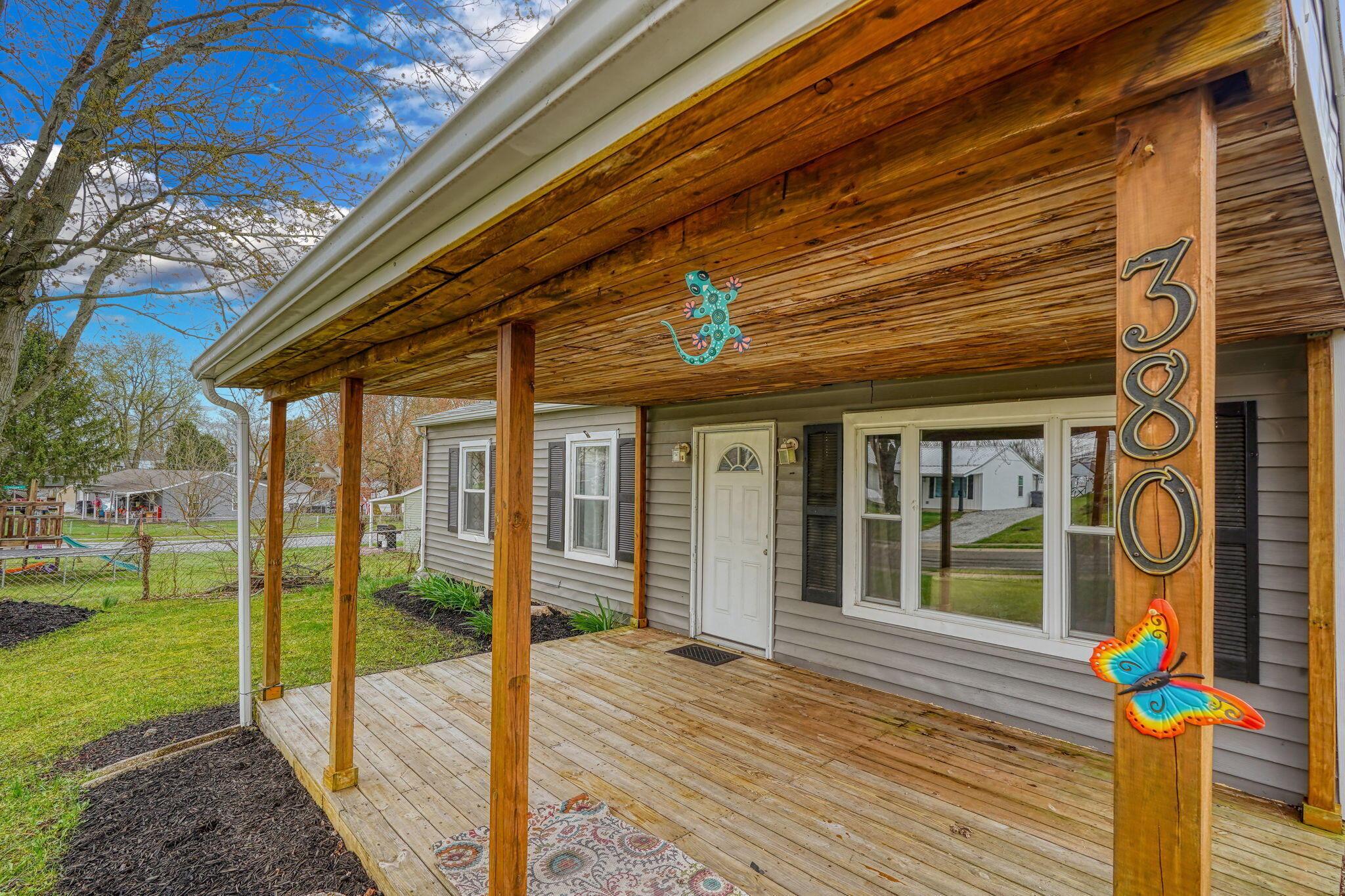 380 Hillview Drive Property Photo