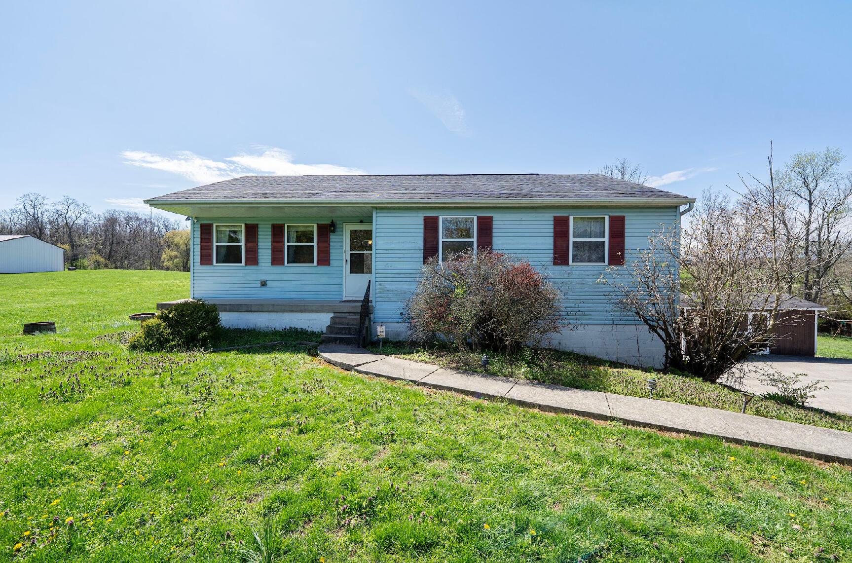 5153 Berry Road Ne Property Photo 1