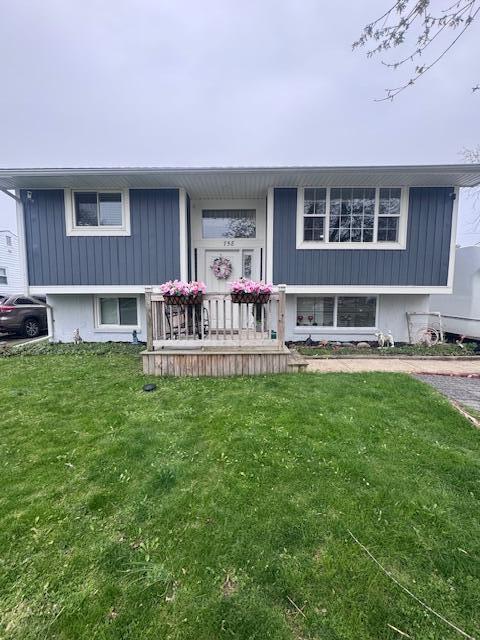 758 Maurine Drive Property Photo 1
