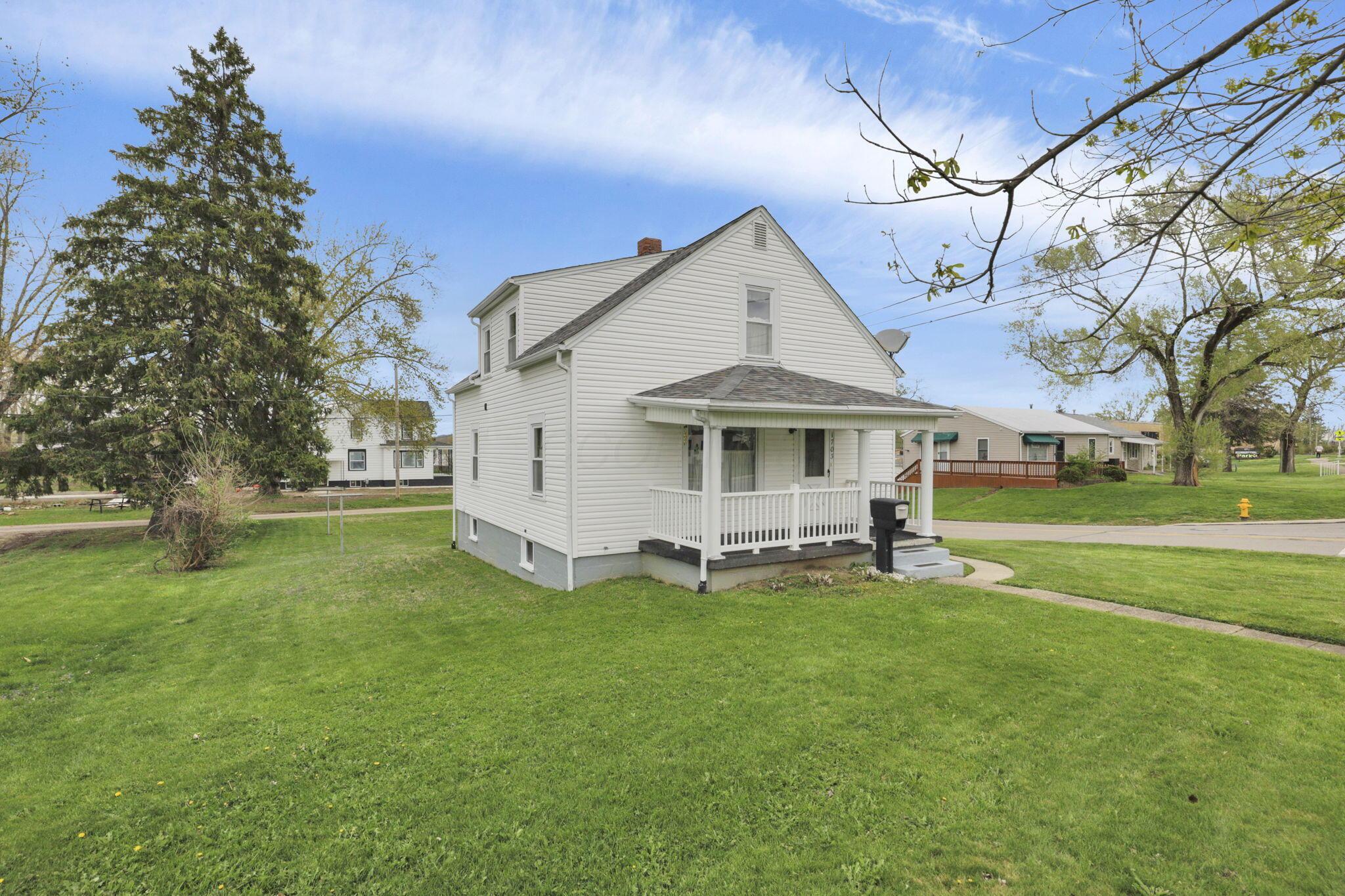 1703 Cedar Hill Road Property Photo
