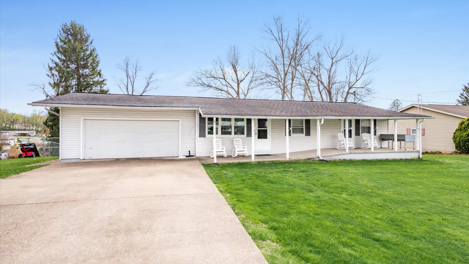20 Juanita Drive Property Photo 4