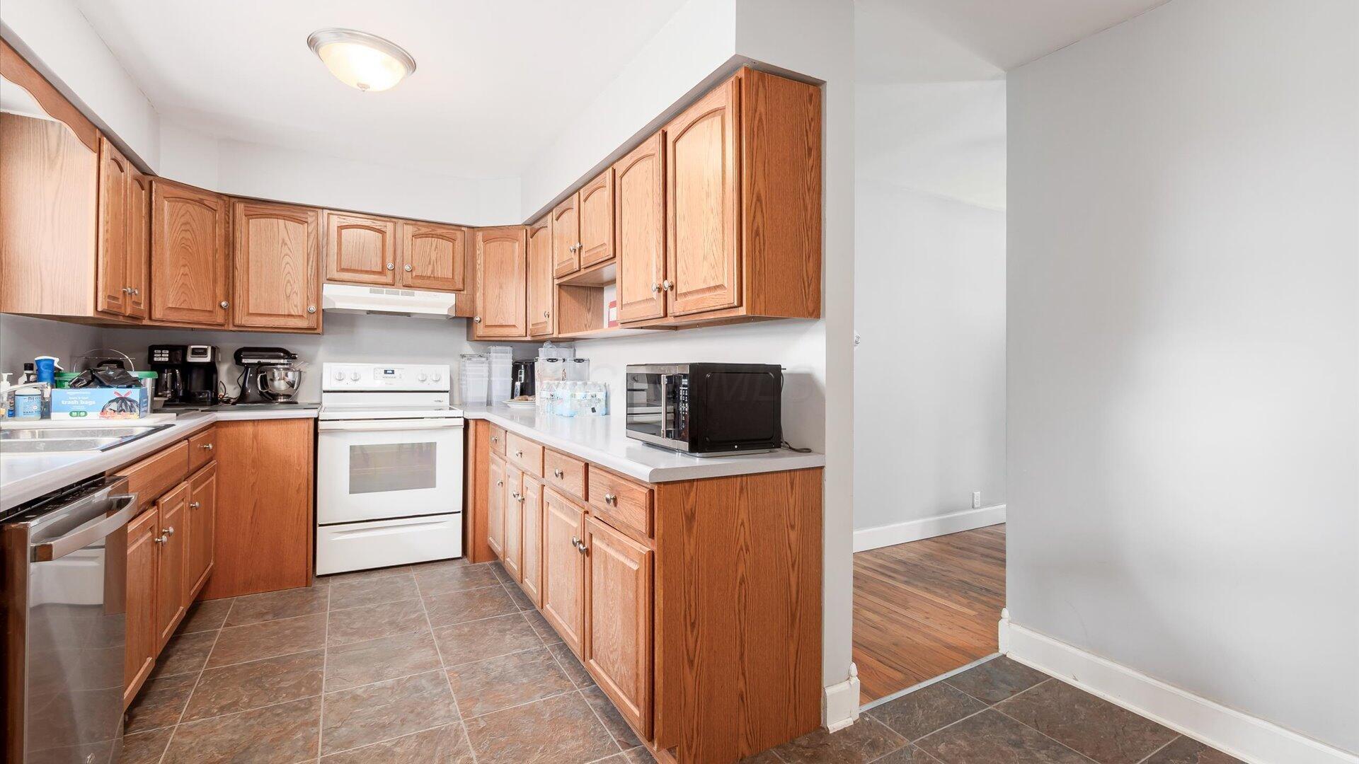 20 Juanita Drive Property Photo 7