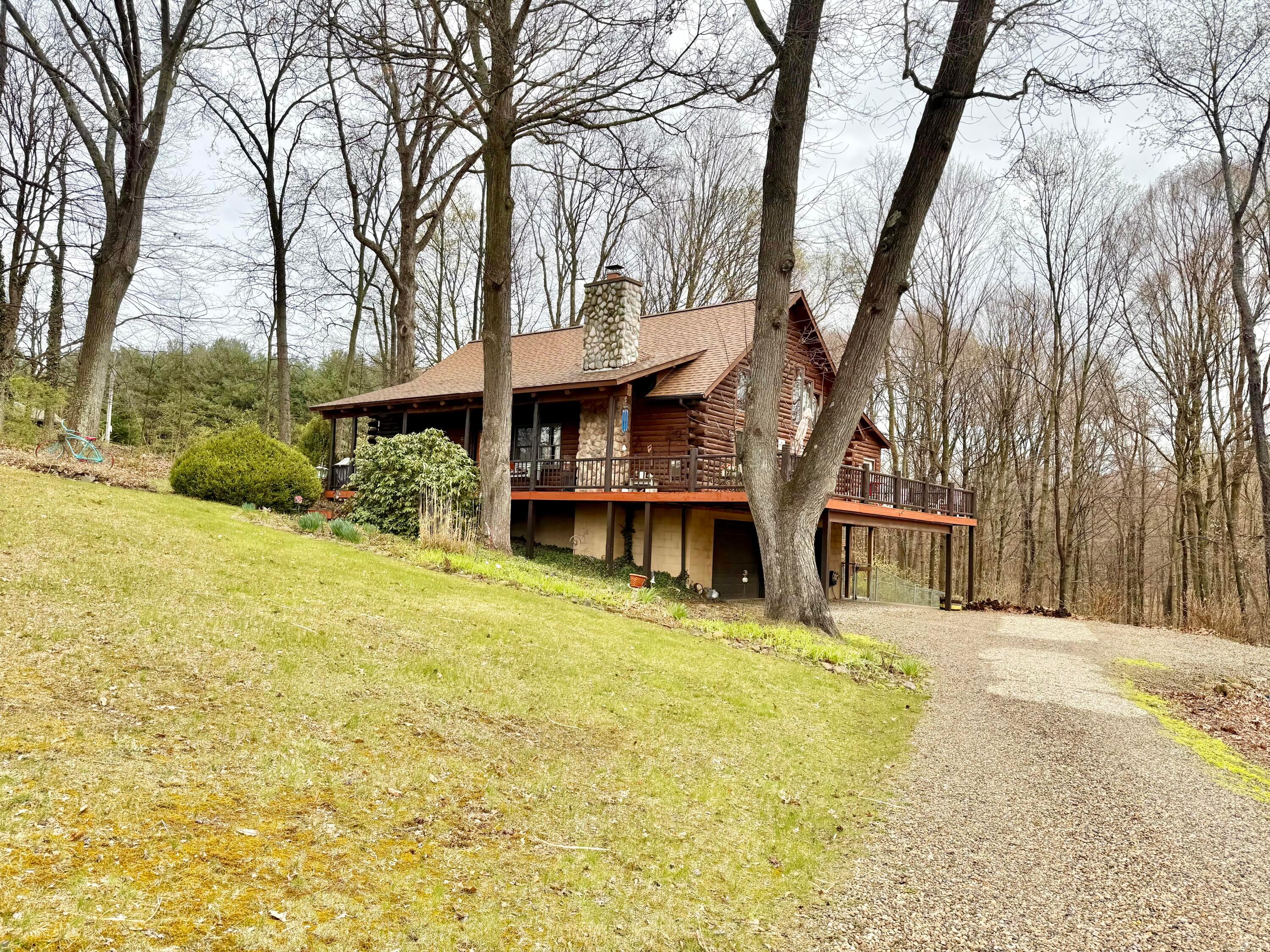 15626 Pleasant View Road Property Photo 1