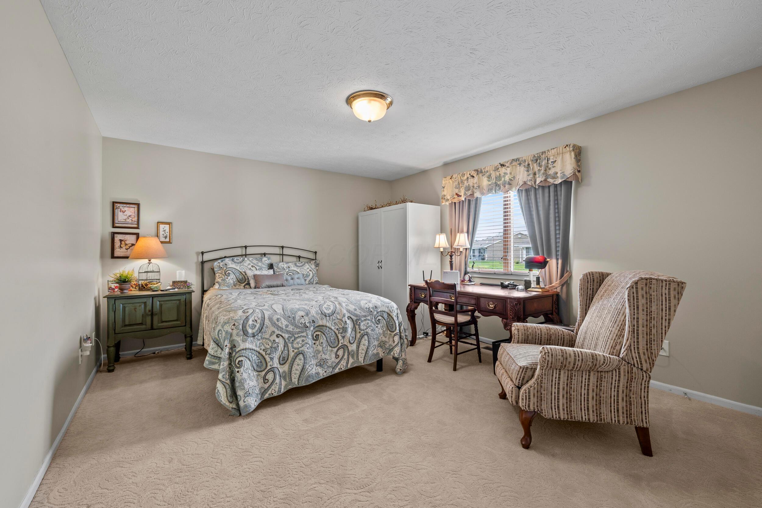 392 Bishop Drive Property Photo 14