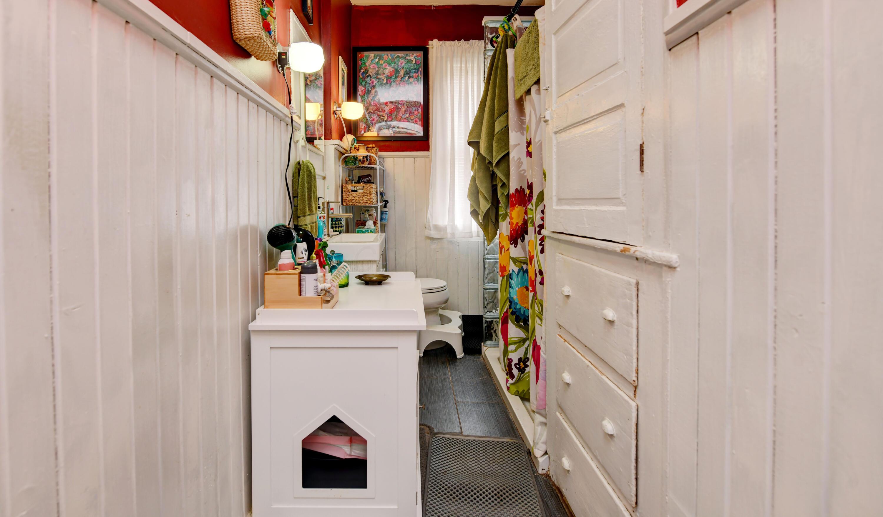 977 Bryden Road Property Photo 12