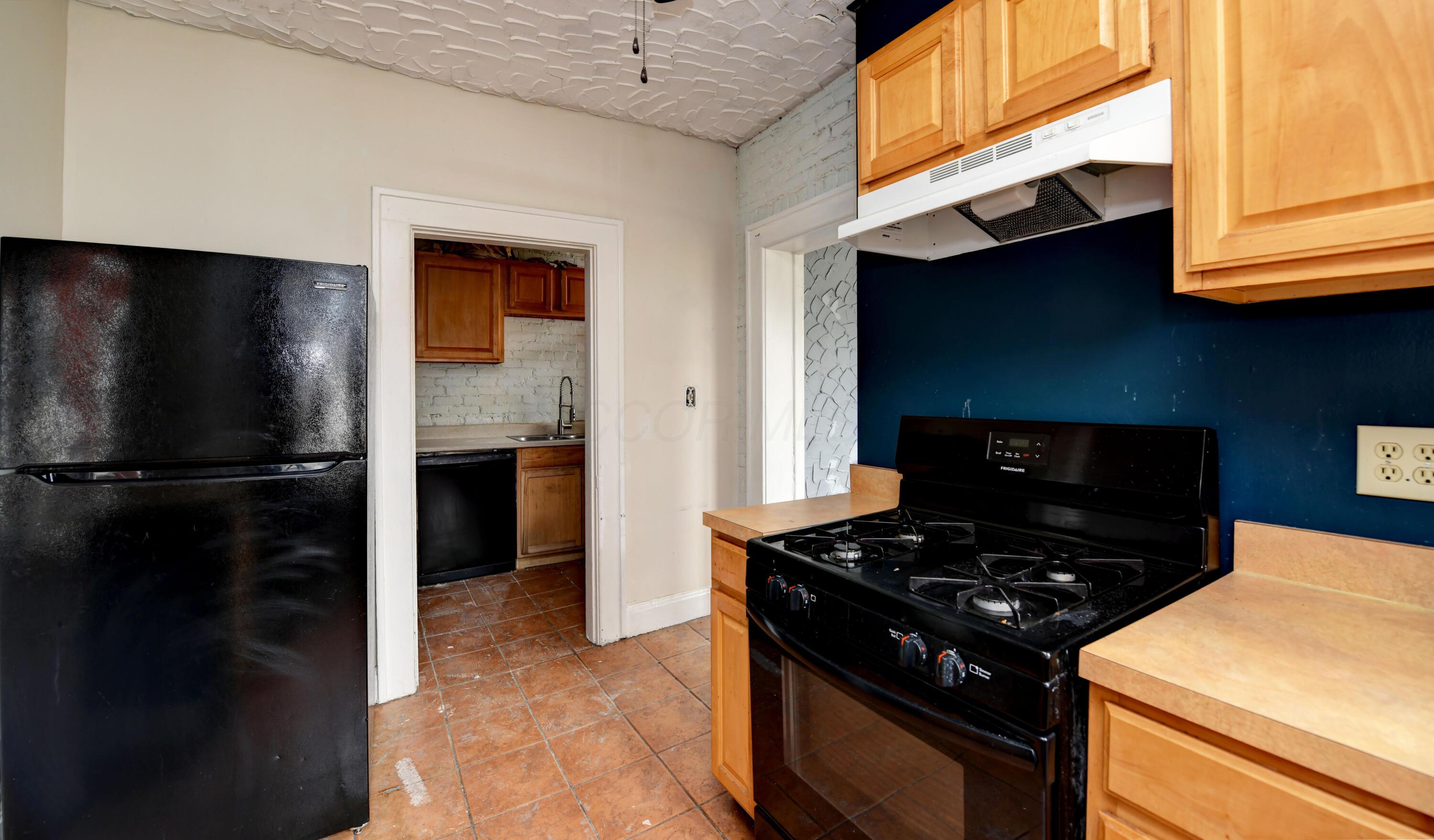 977 Bryden Road Property Photo 17
