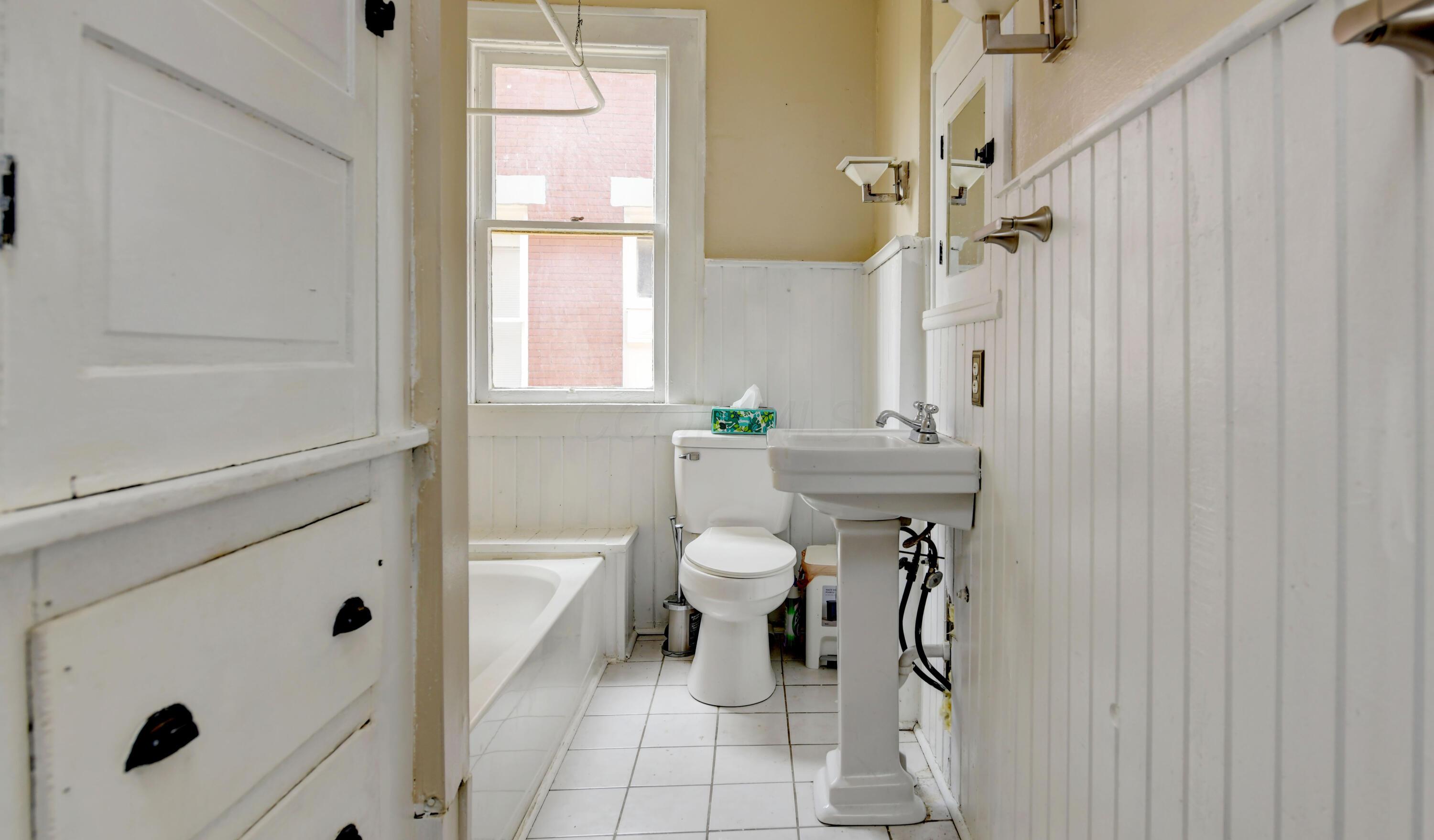 977 Bryden Road Property Photo 24