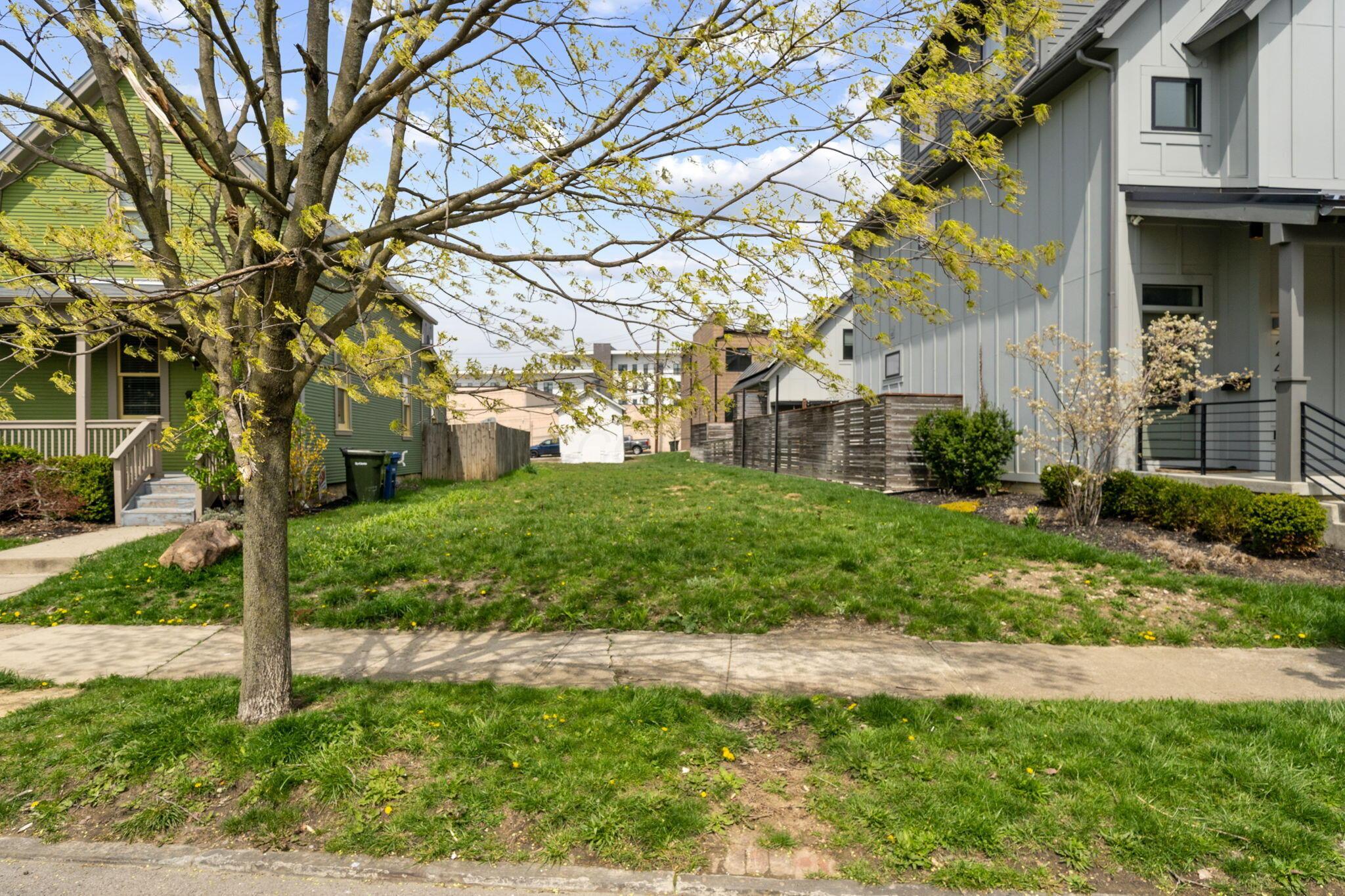 225012417 Property Photo 4