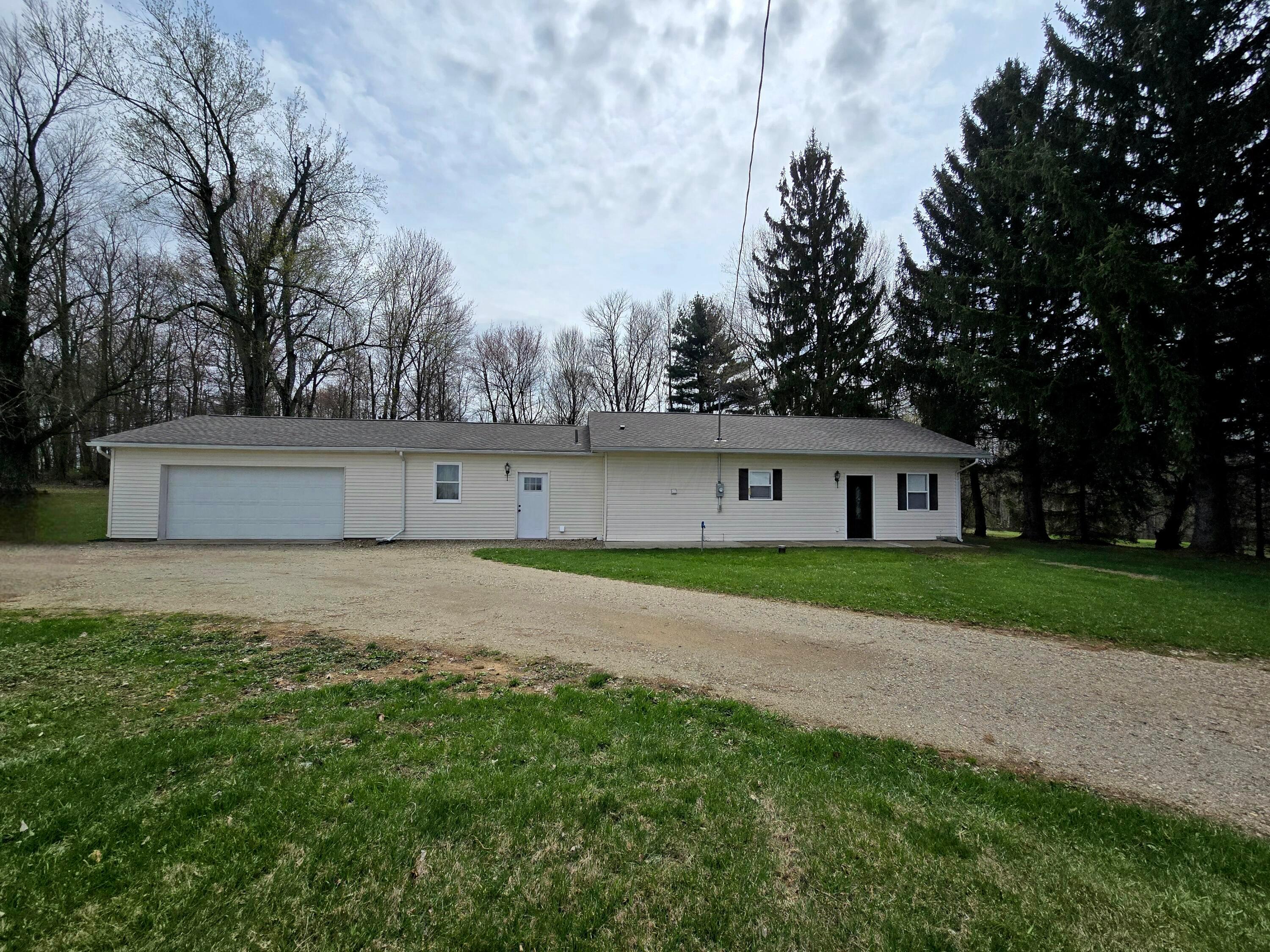 15504 Crooked Street Property Photo 1