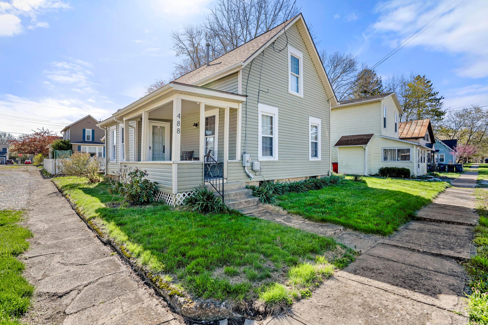 488 Jefferson Street Property Photo