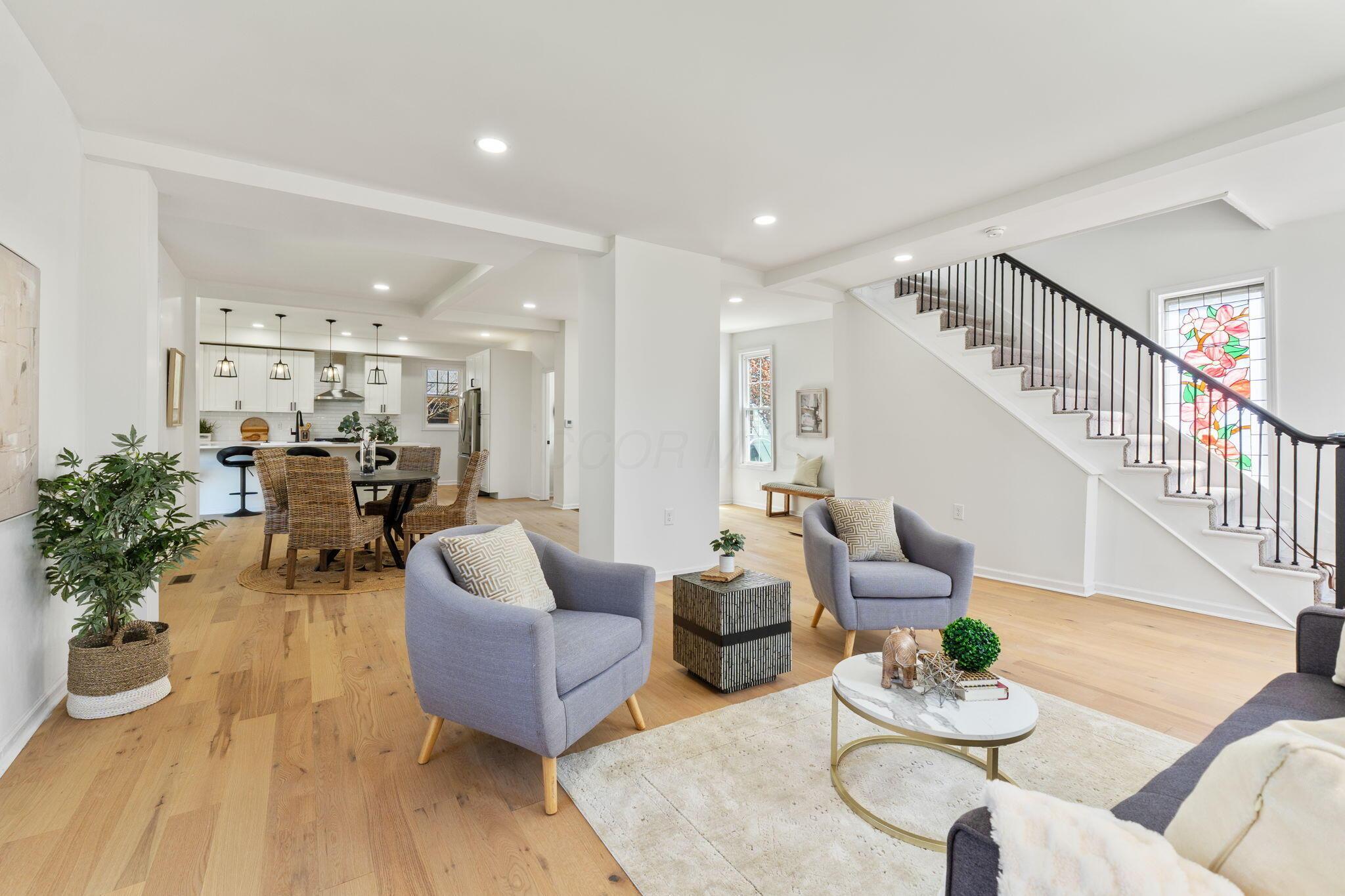 92 N Vine Street Property Photo 12
