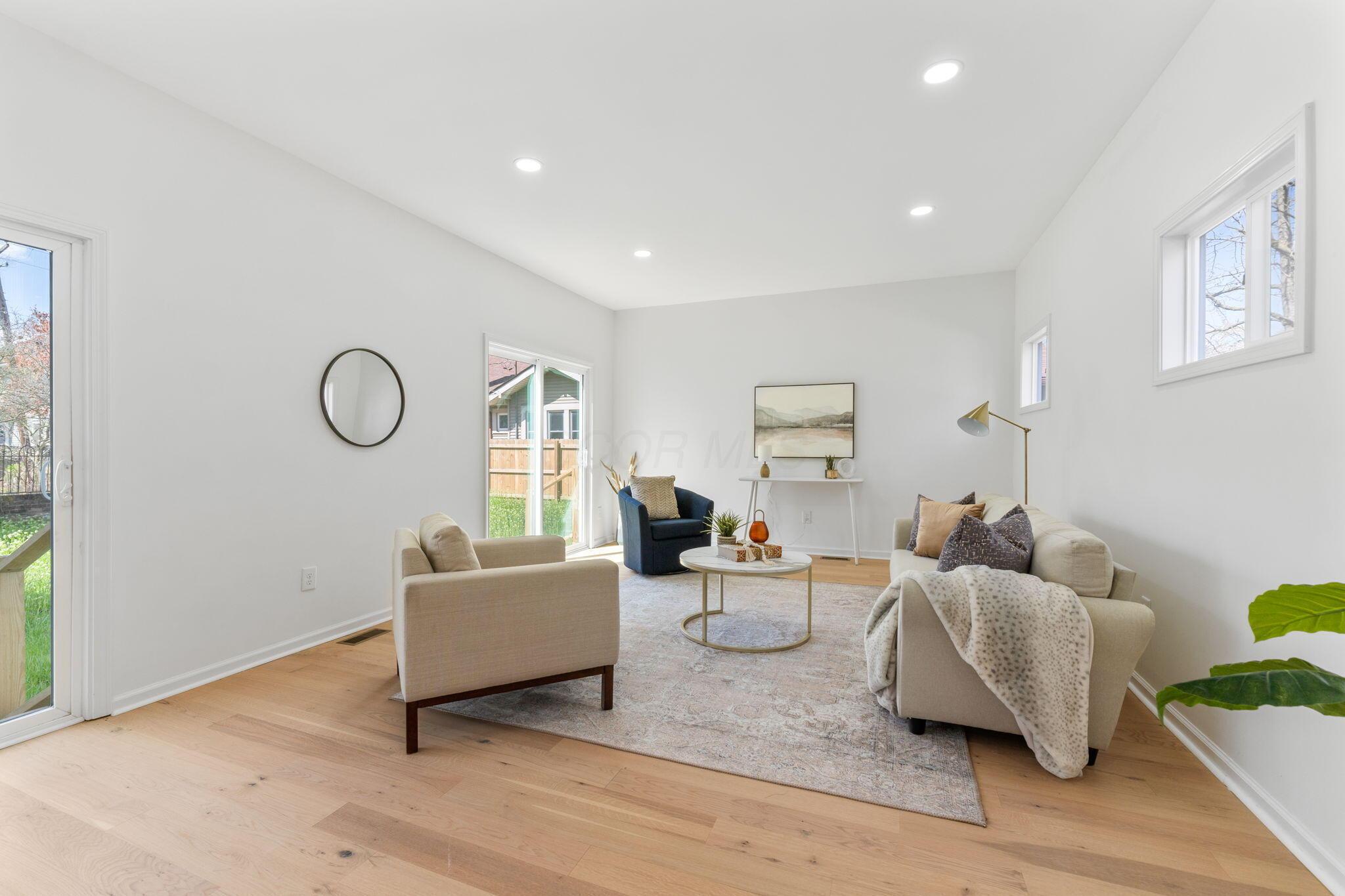 92 N Vine Street Property Photo 25