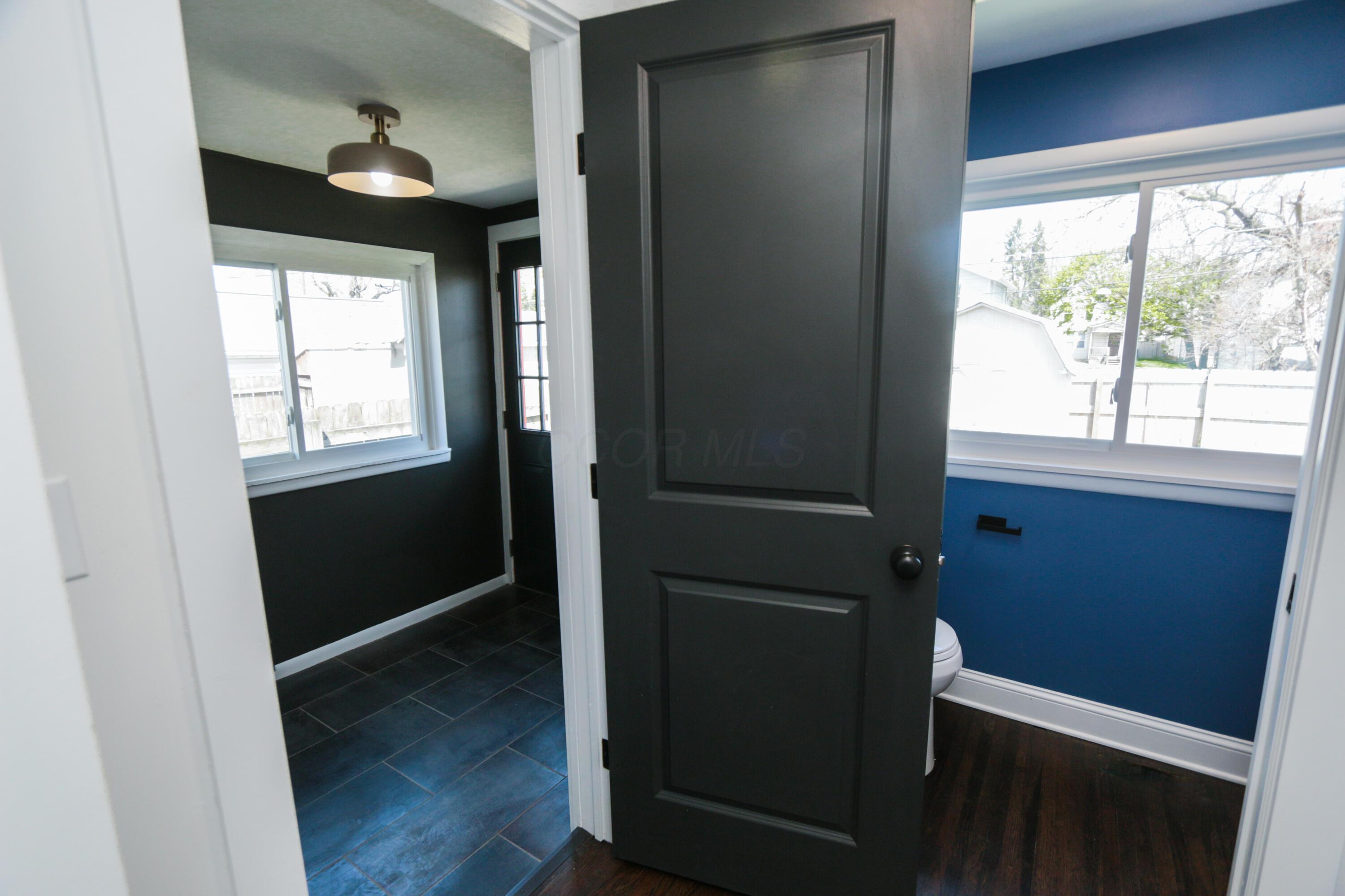 568 Cline Street Property Photo 18