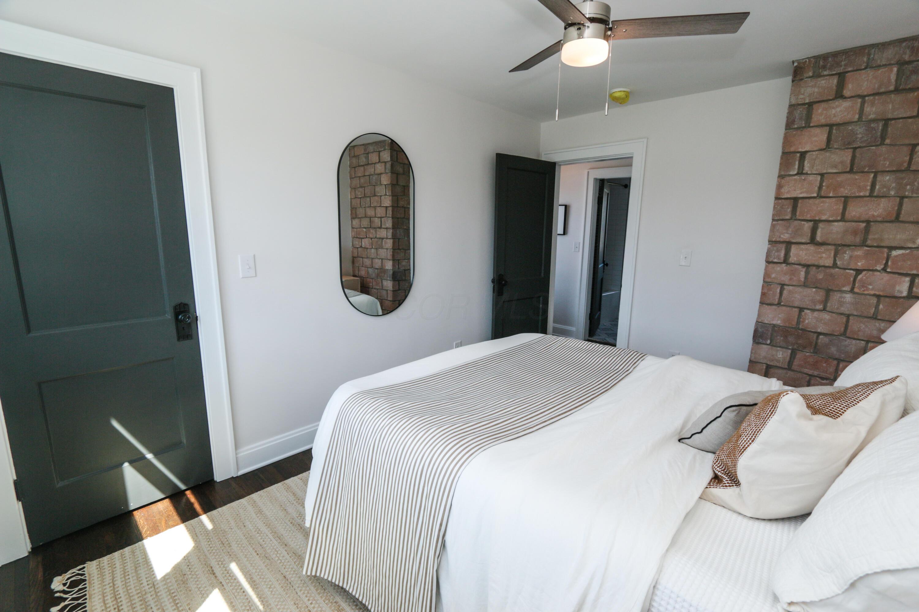 568 Cline Street Property Photo 25