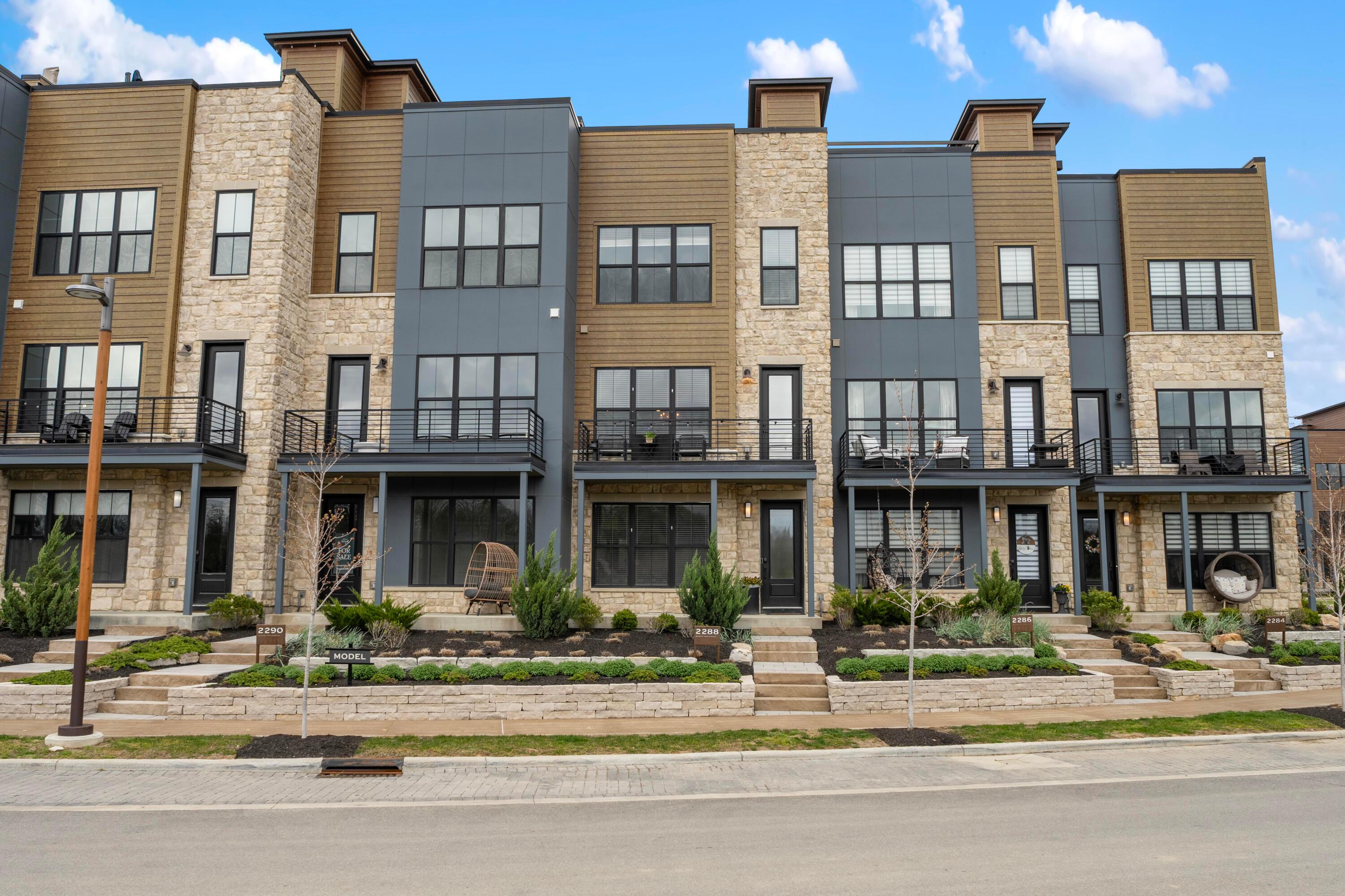 2288 Quarry Trails Drive Property Photo 1
