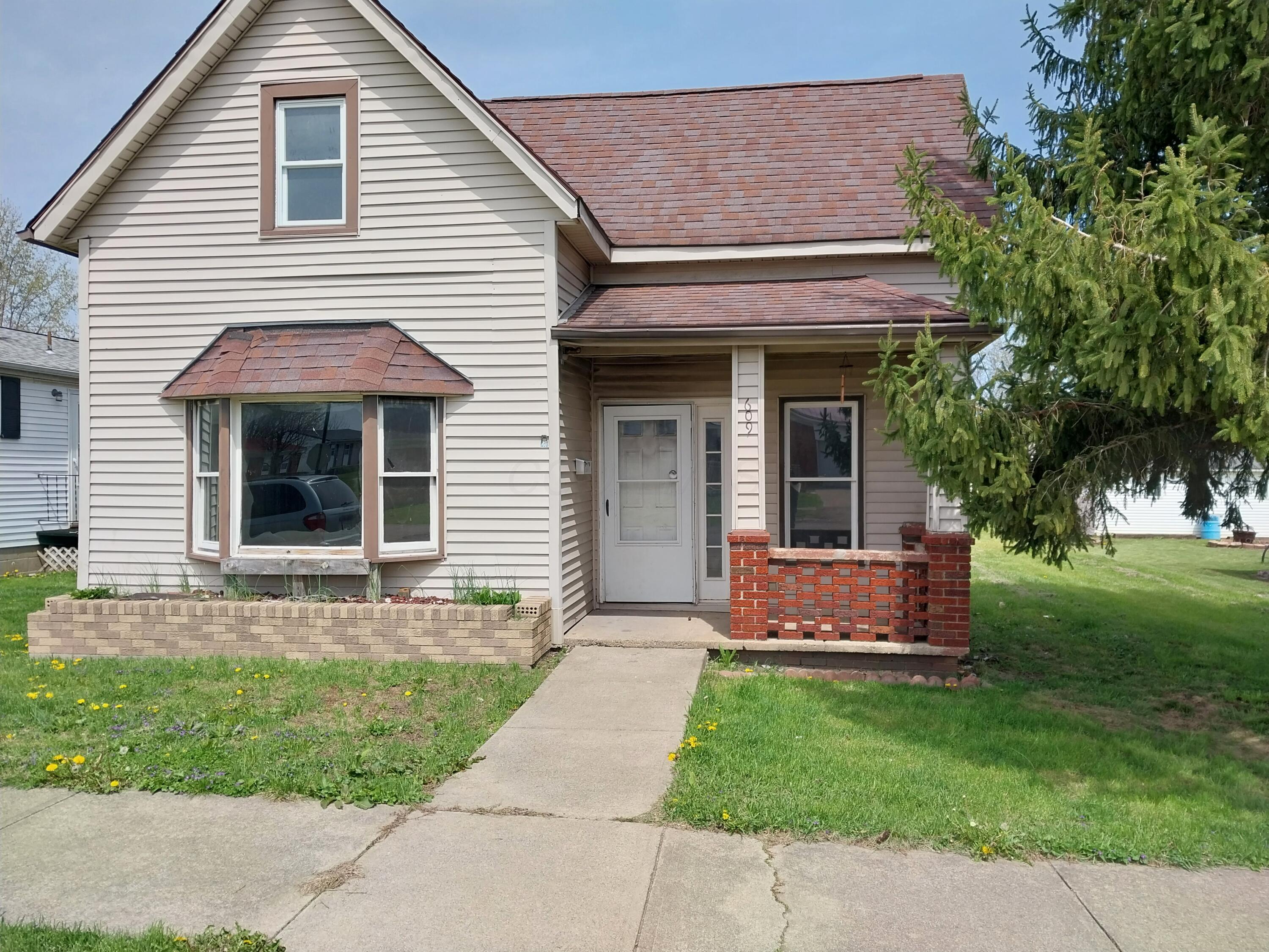 609 Mckell Avenue Property Photo