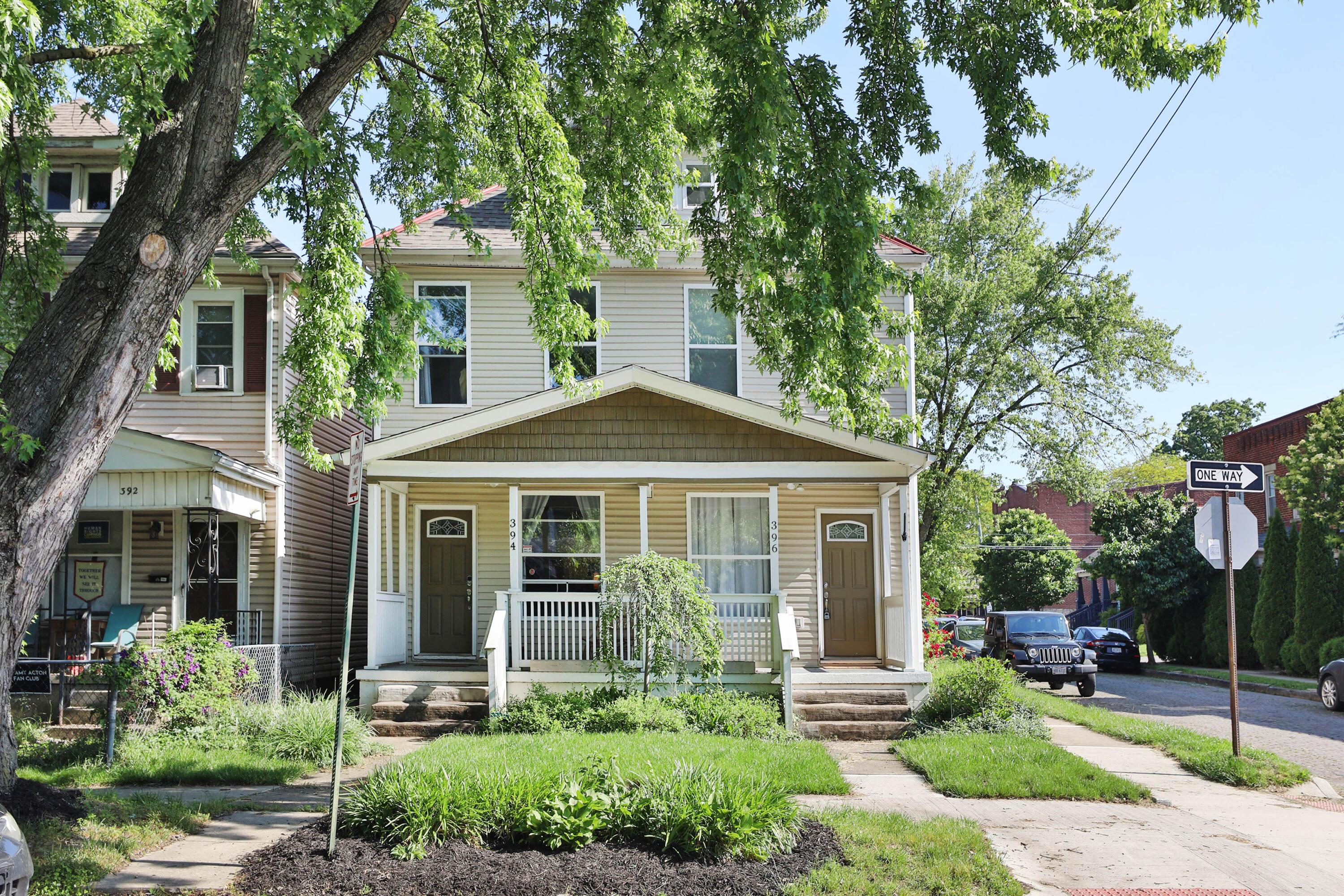 394-396 E Mithoff Street Property Photo