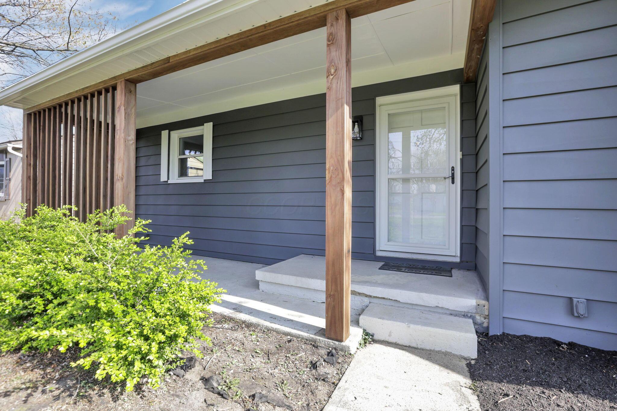 2340 Charlemagne Street Property Photo 5
