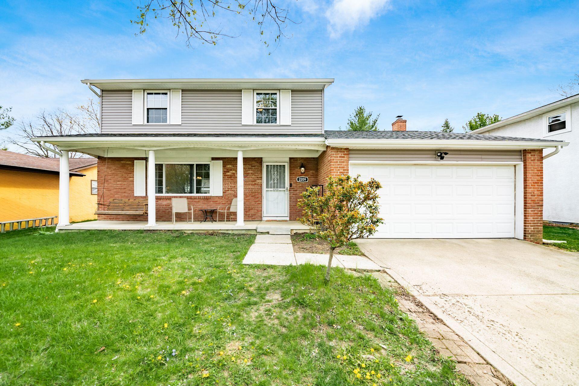 2209 Lilacwood Avenue Property Photo 1