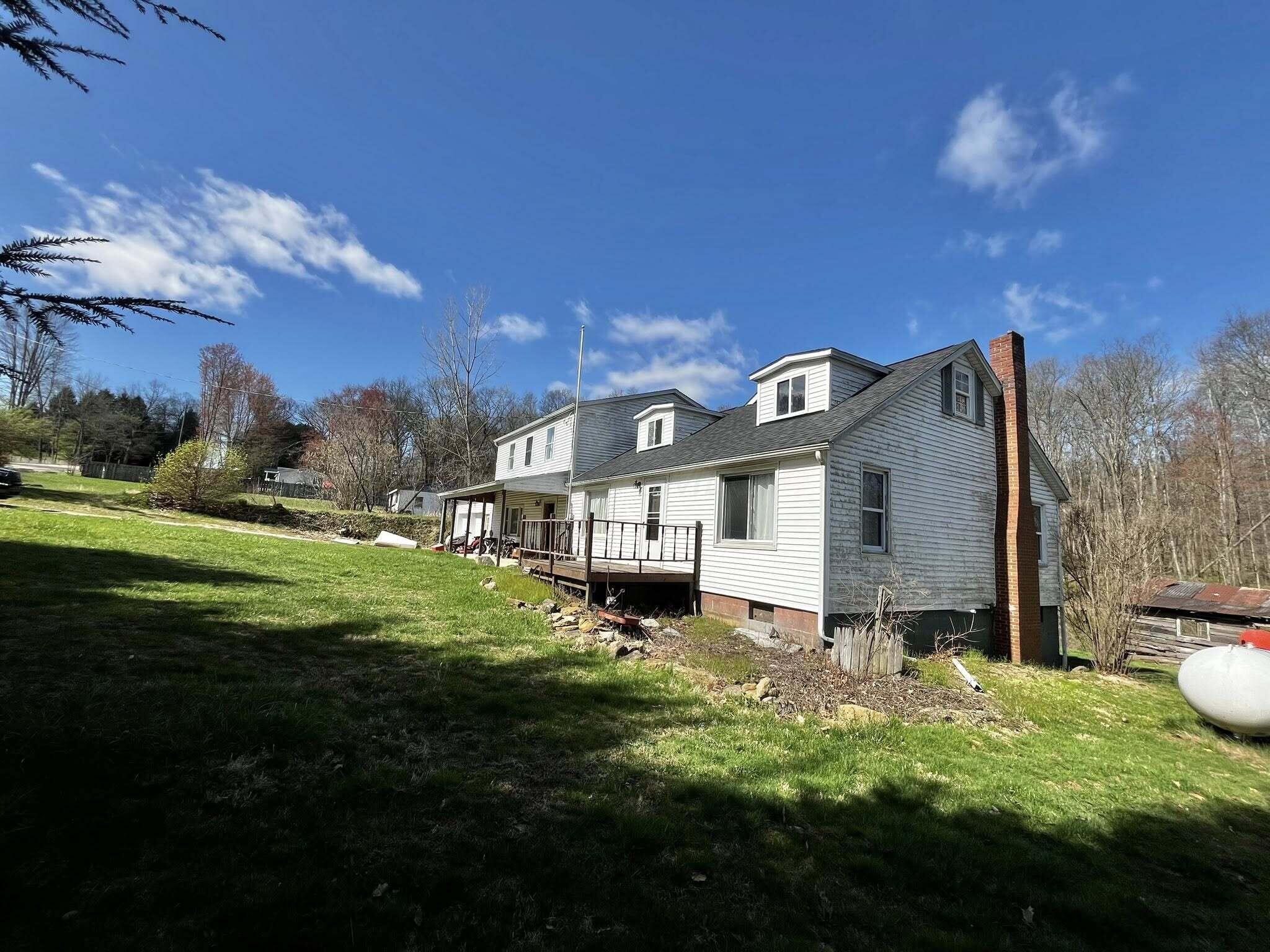 11219 Millersburg Road Property Photo