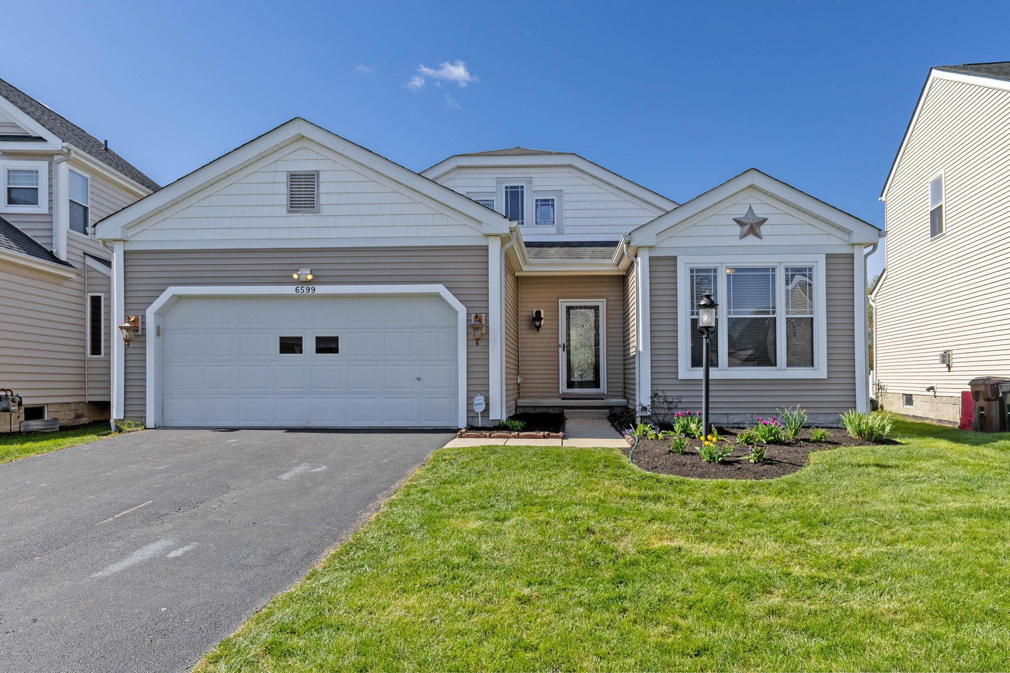 6599 Cherry Bend Property Photo 1