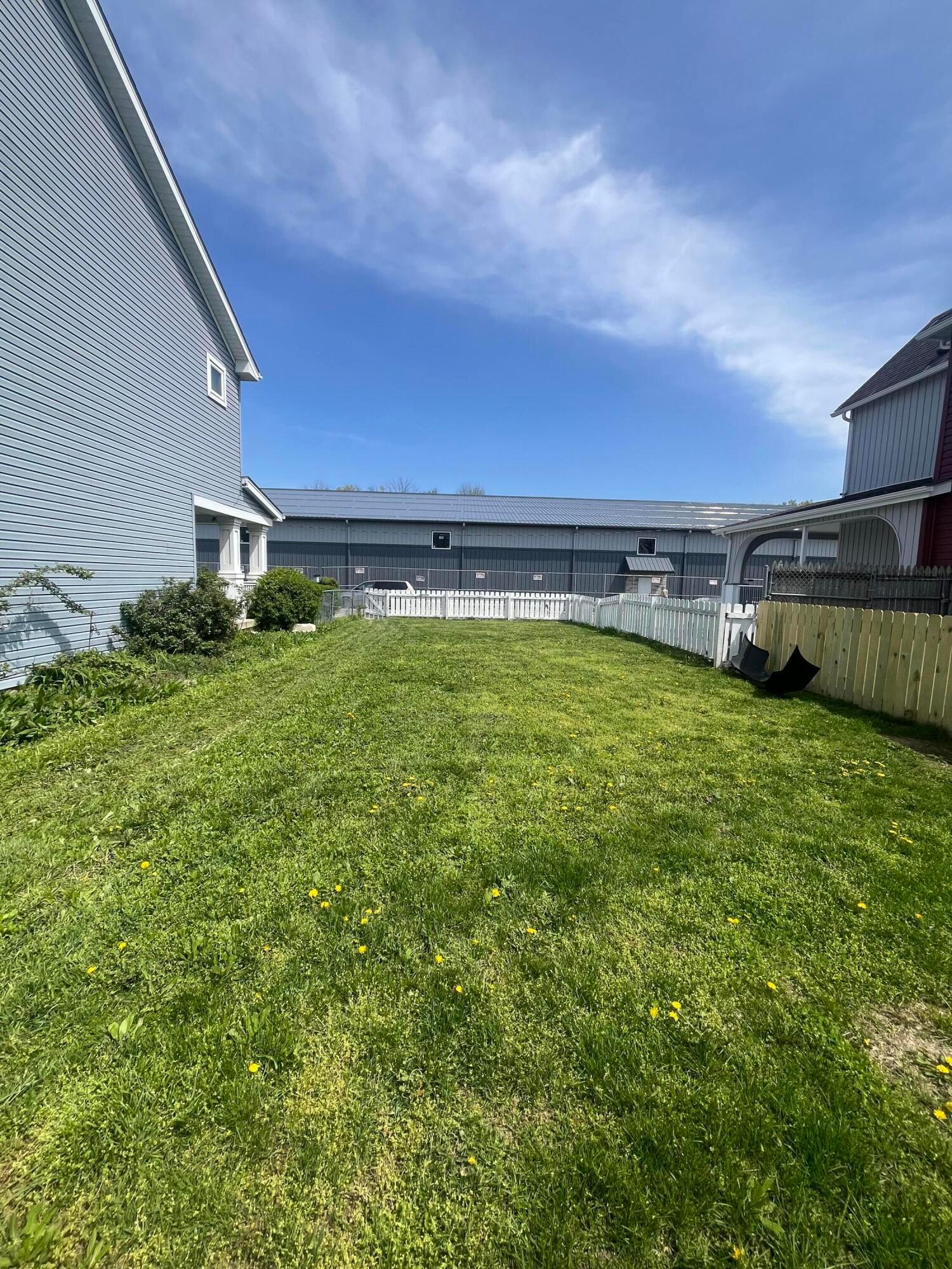 49 S Yale Avenue Property Photo 4