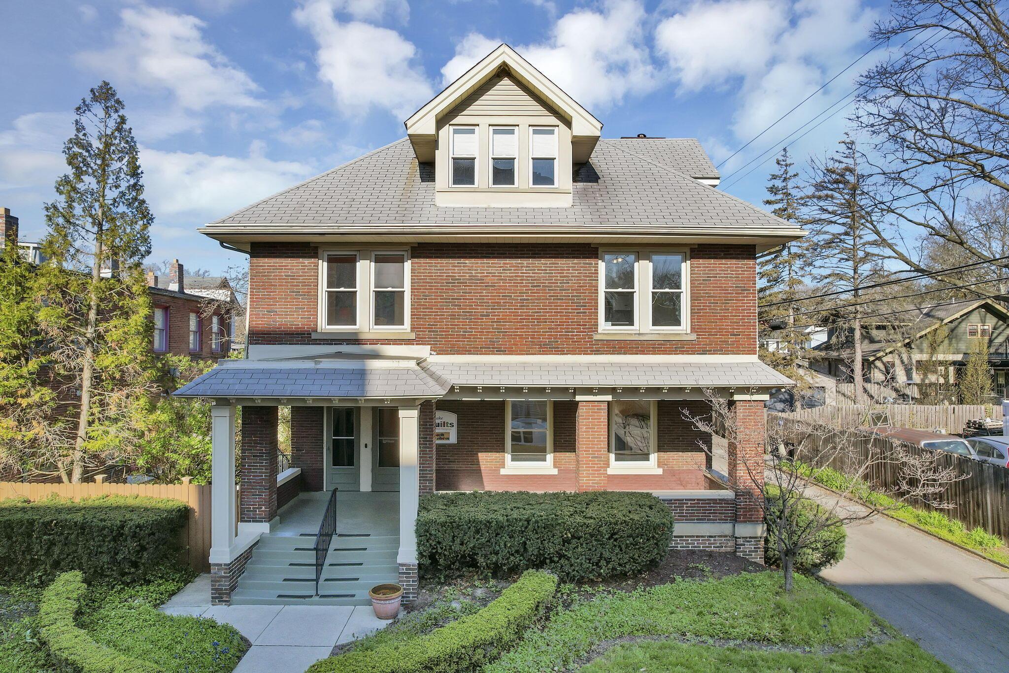 563 S Dawson Avenue Property Photo