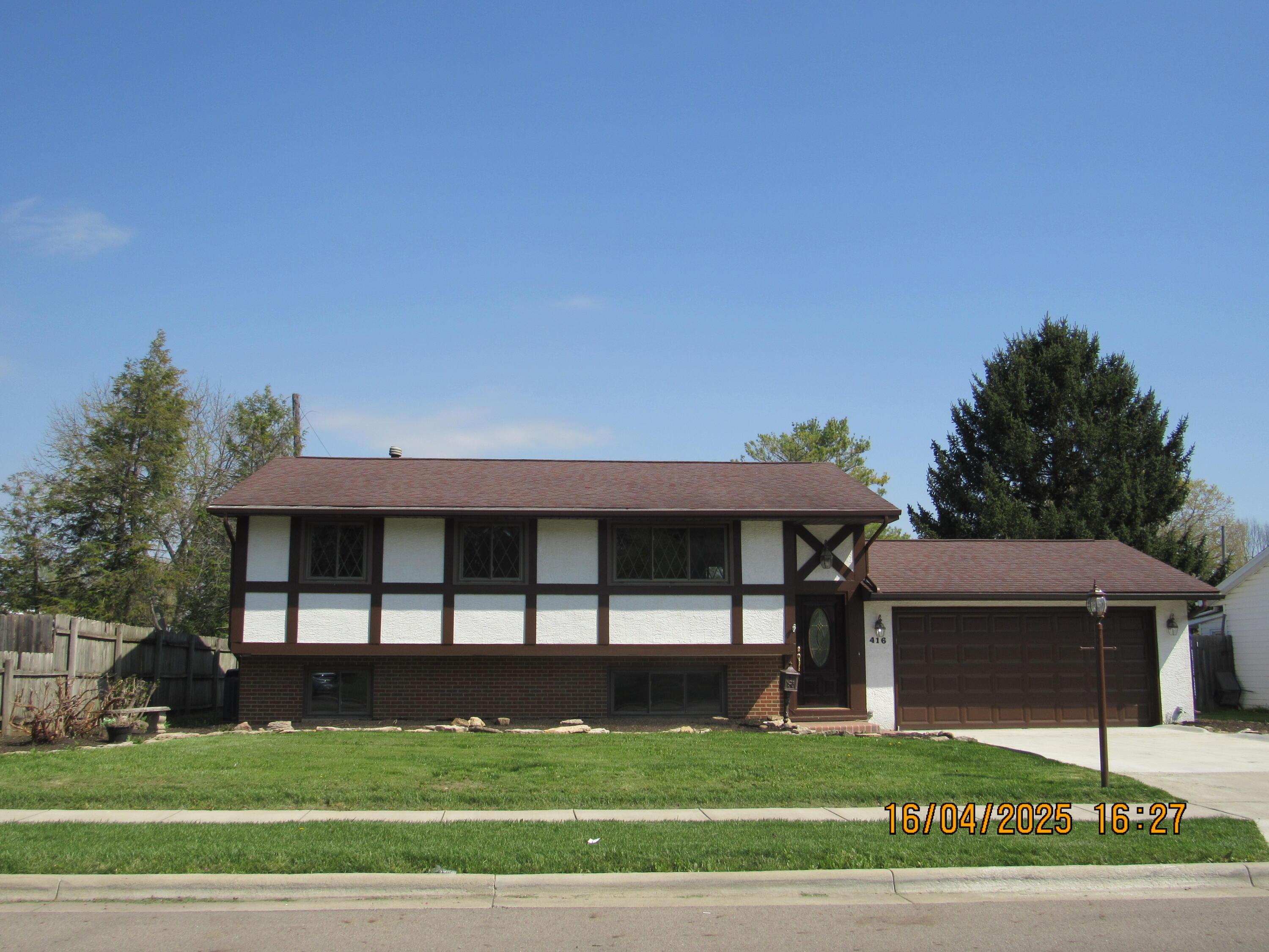 416 Cedar Heights Road Property Photo