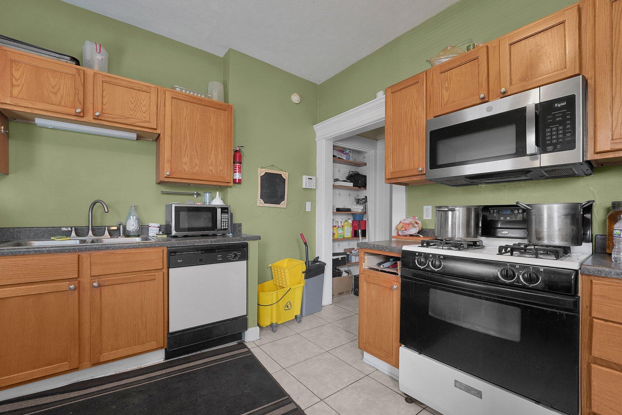 2513 Indianola Avenue, 15 Property Photo 10