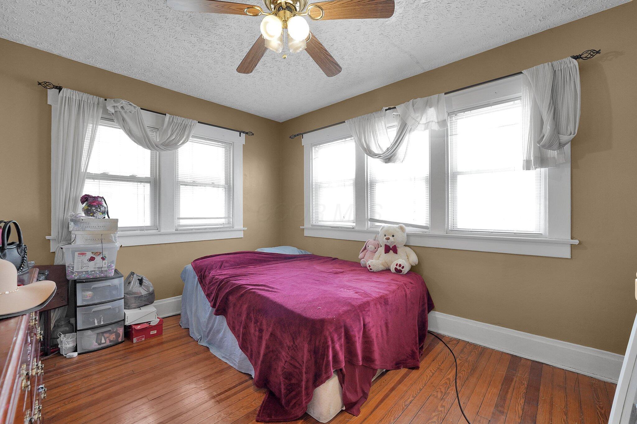 2513 Indianola Avenue, 15 Property Photo 16