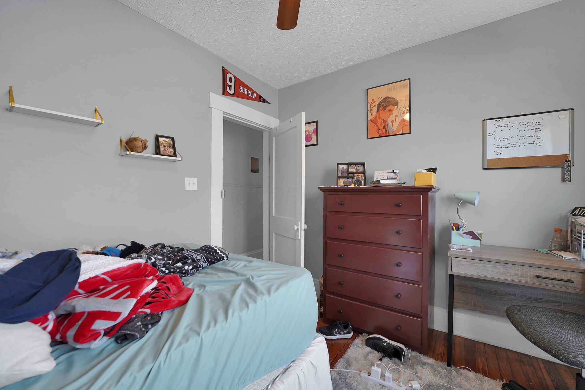 2513 Indianola Avenue, 15 Property Photo 28