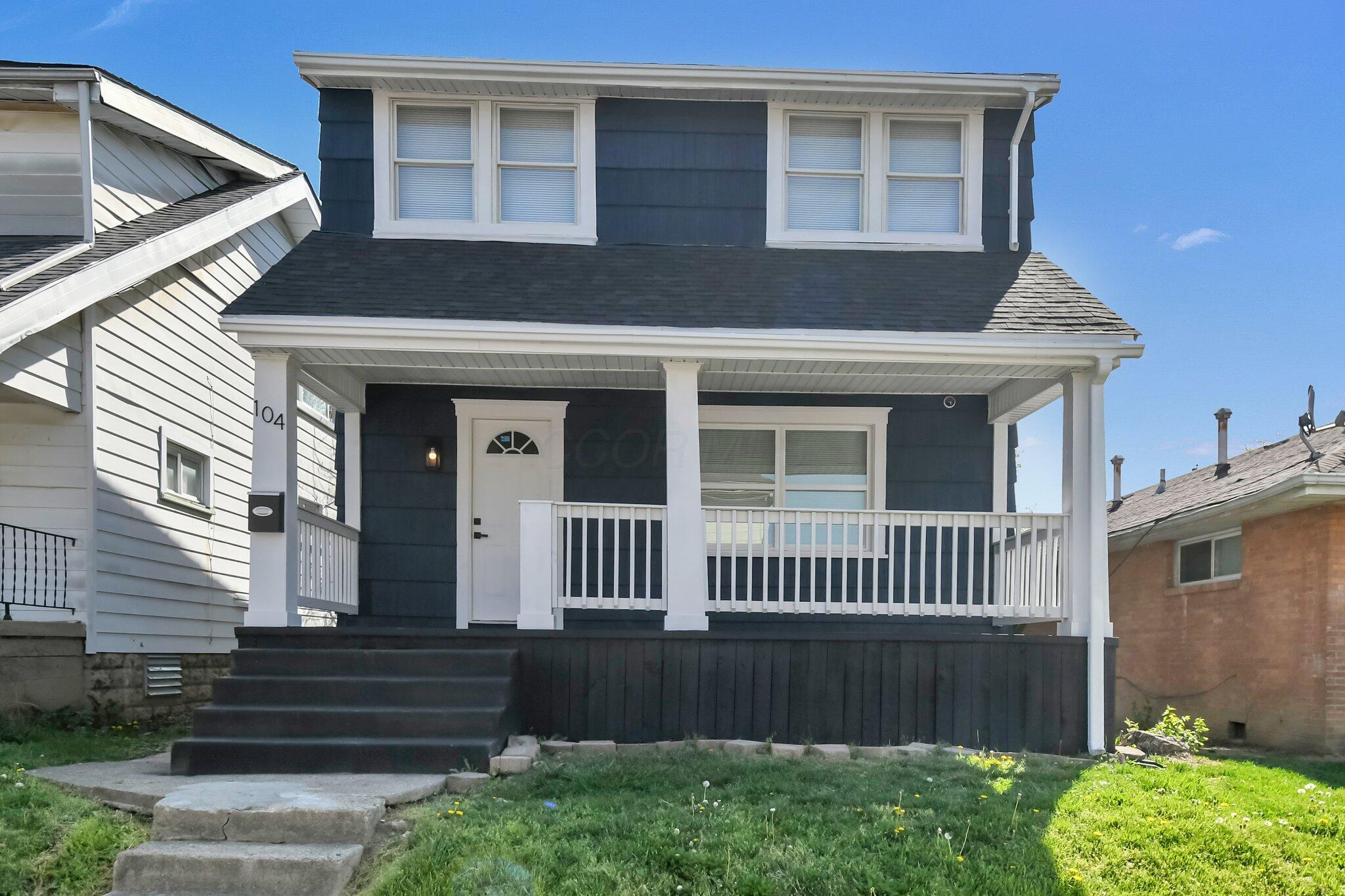 104 S Warren Avenue Property Photo