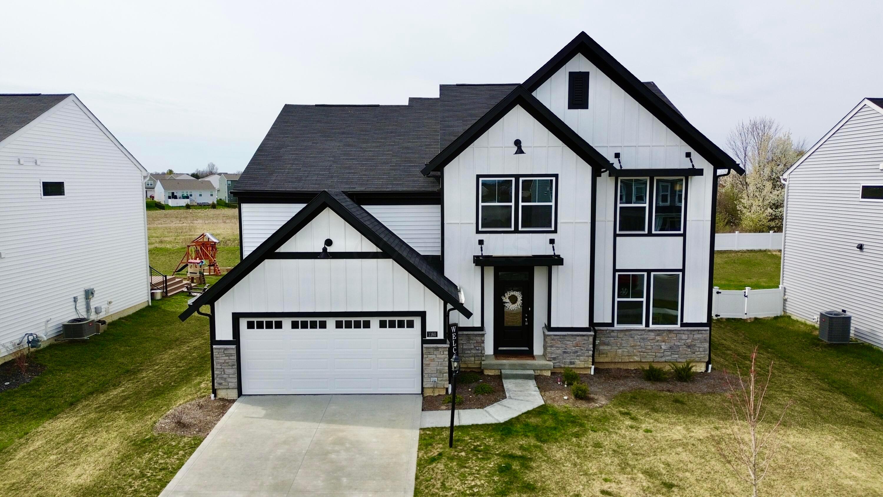 Adena Pointe Real Estate Listings Main Image