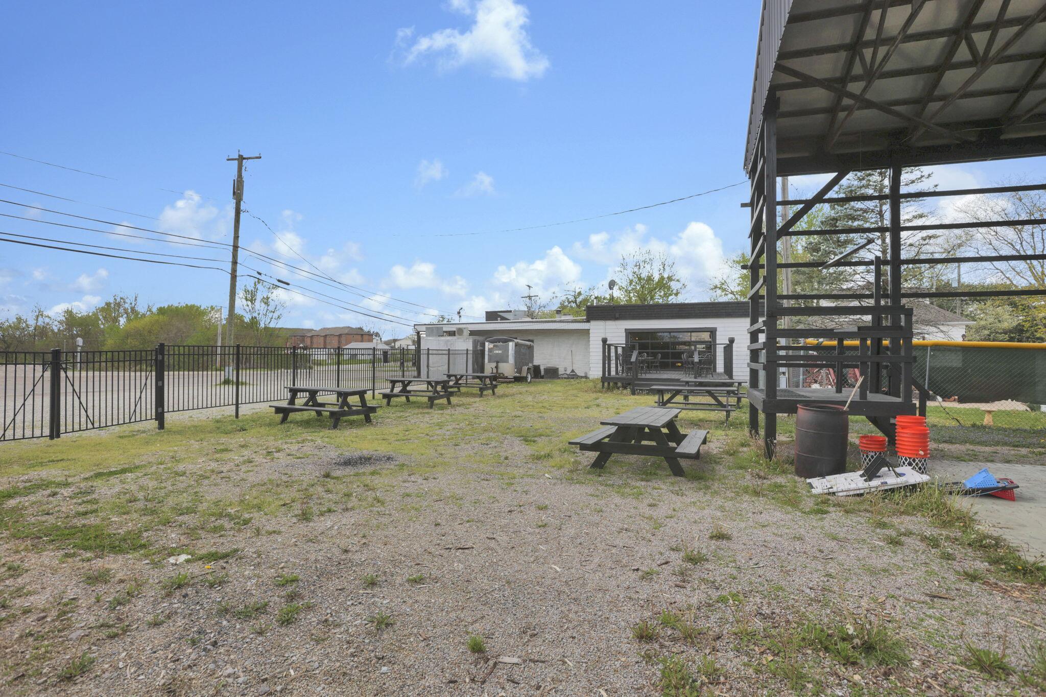 609 Mill Street Property Photo 6