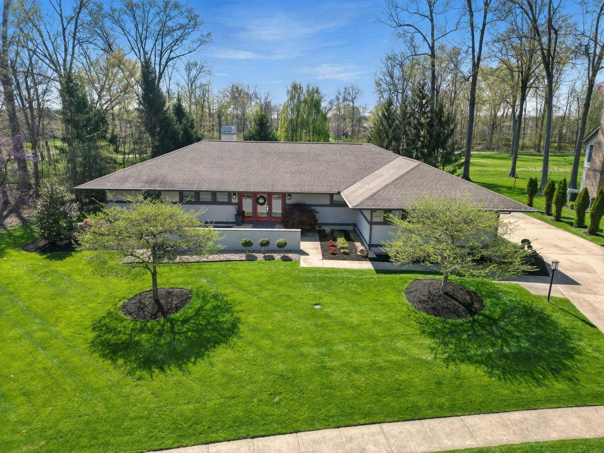 5310 Medallion Drive E Property Photo