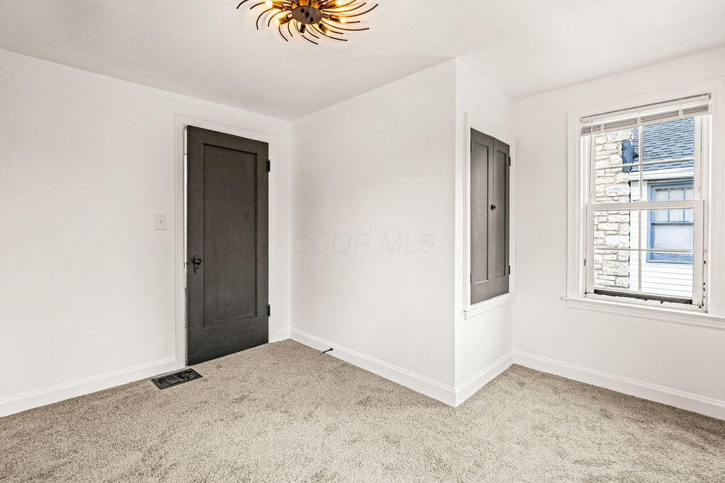 1262 E 21st Avenue Property Photo 18